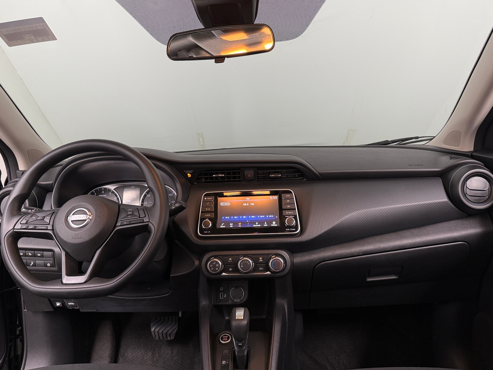 Thumbnail: 2024 Nissan Kicks - 3