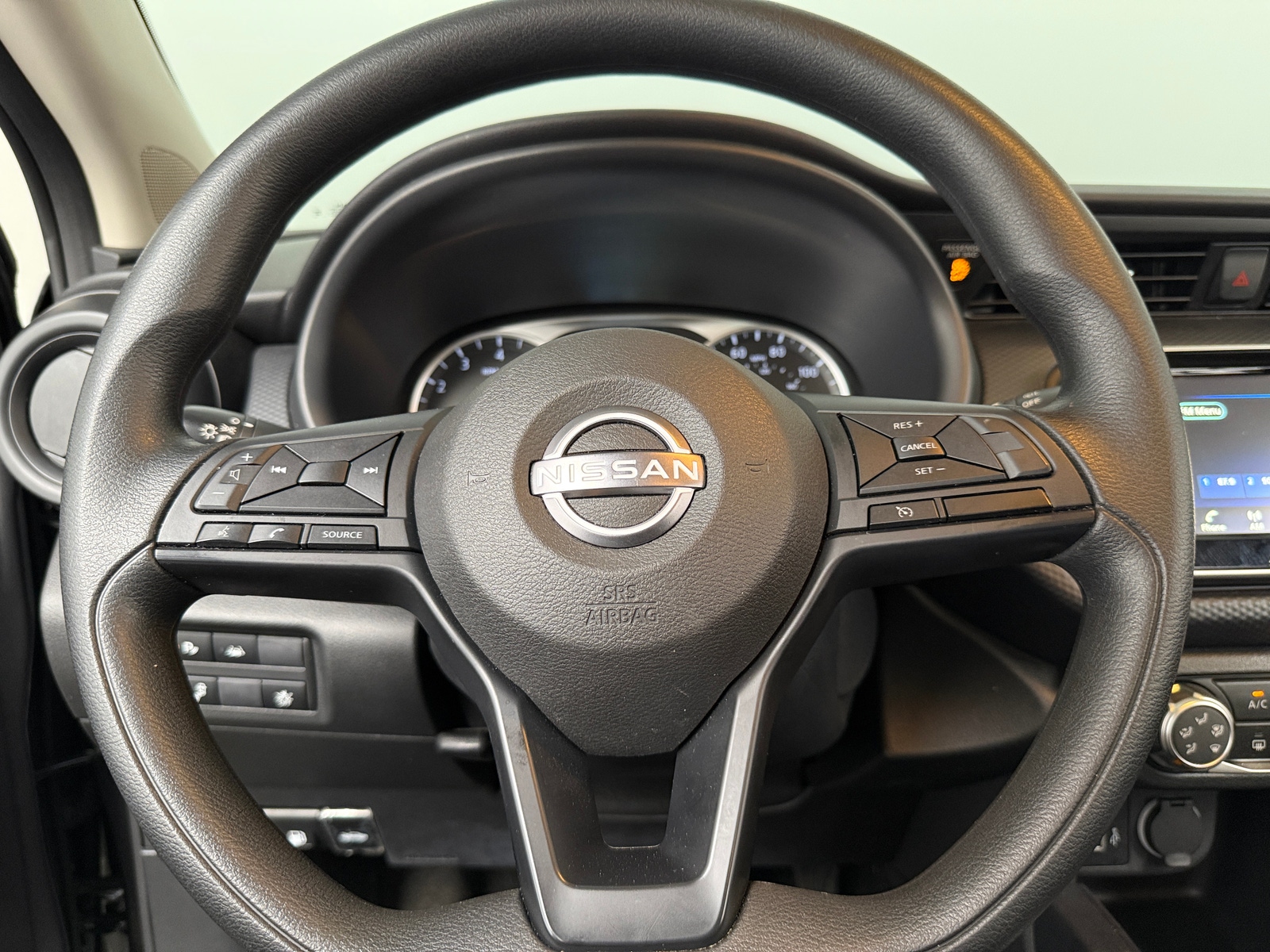 Thumbnail: 2024 Nissan Kicks - 5