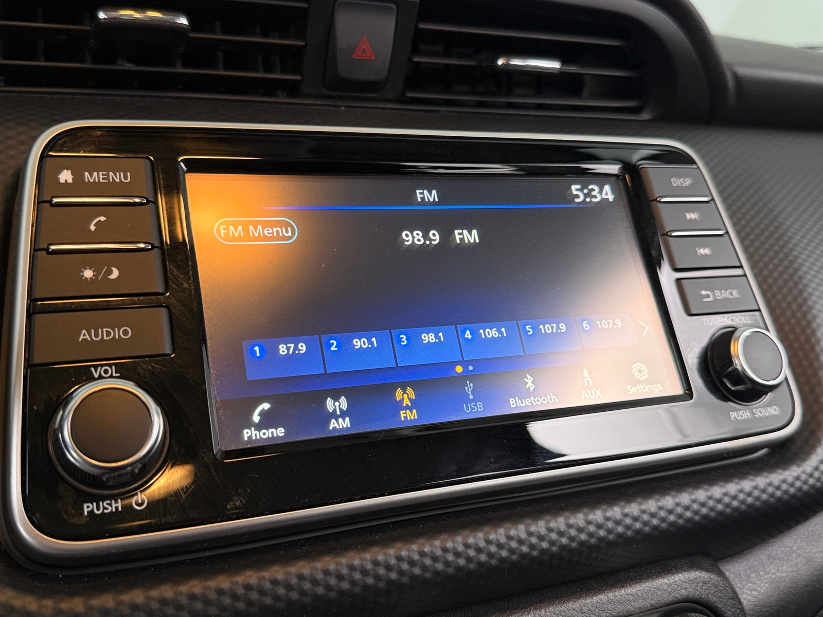 Thumbnail: 2024 Nissan Kicks - 4