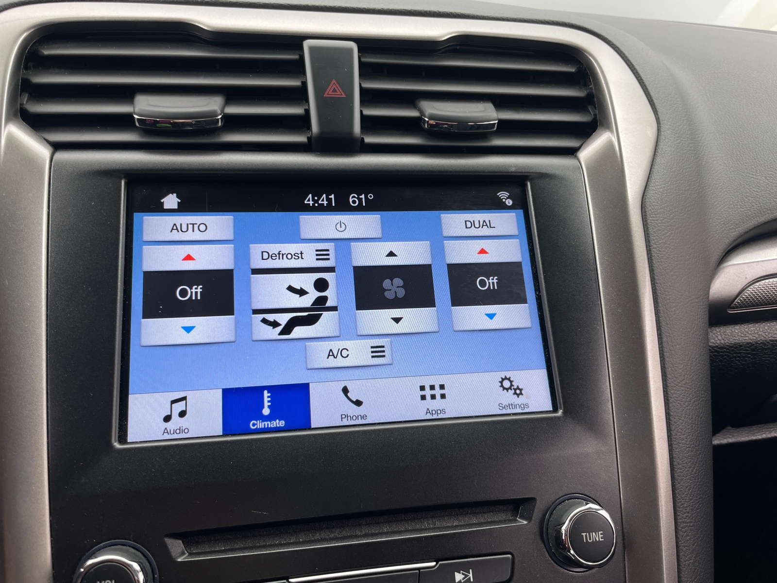 Thumbnail: 2018 Ford Fusion - 4