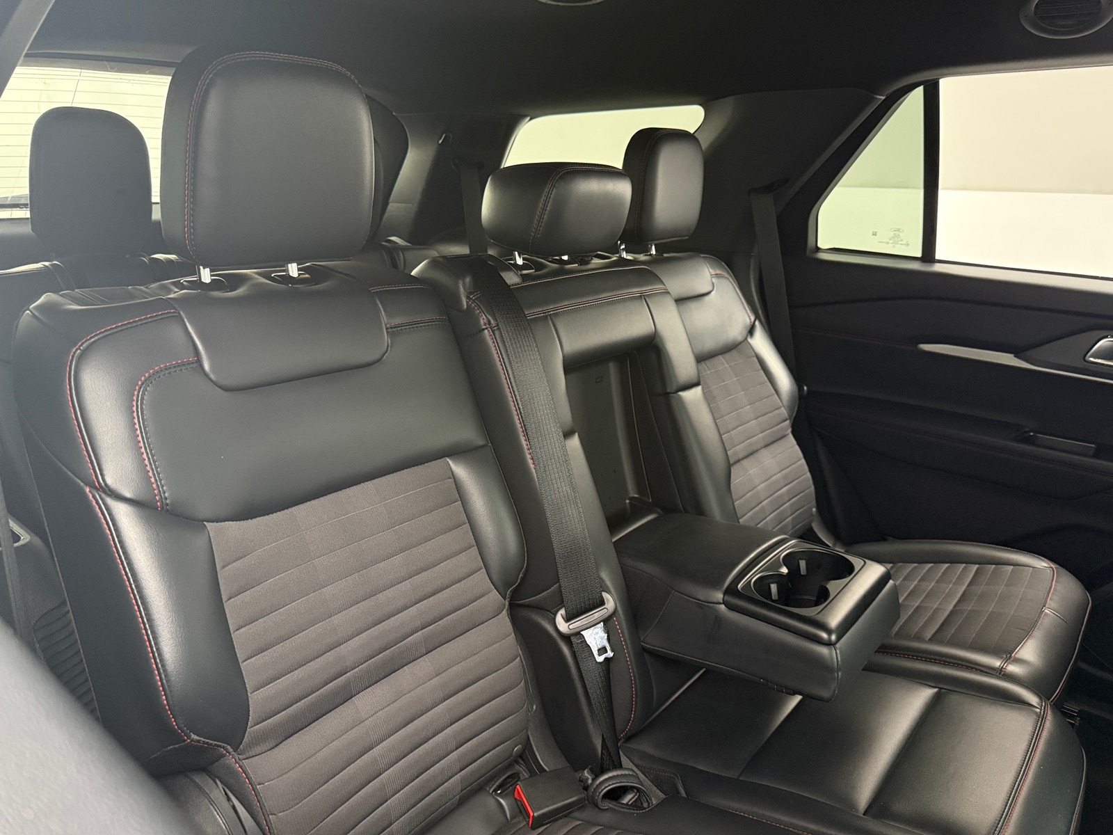 Thumbnail: 2025 Ford Explorer - 6