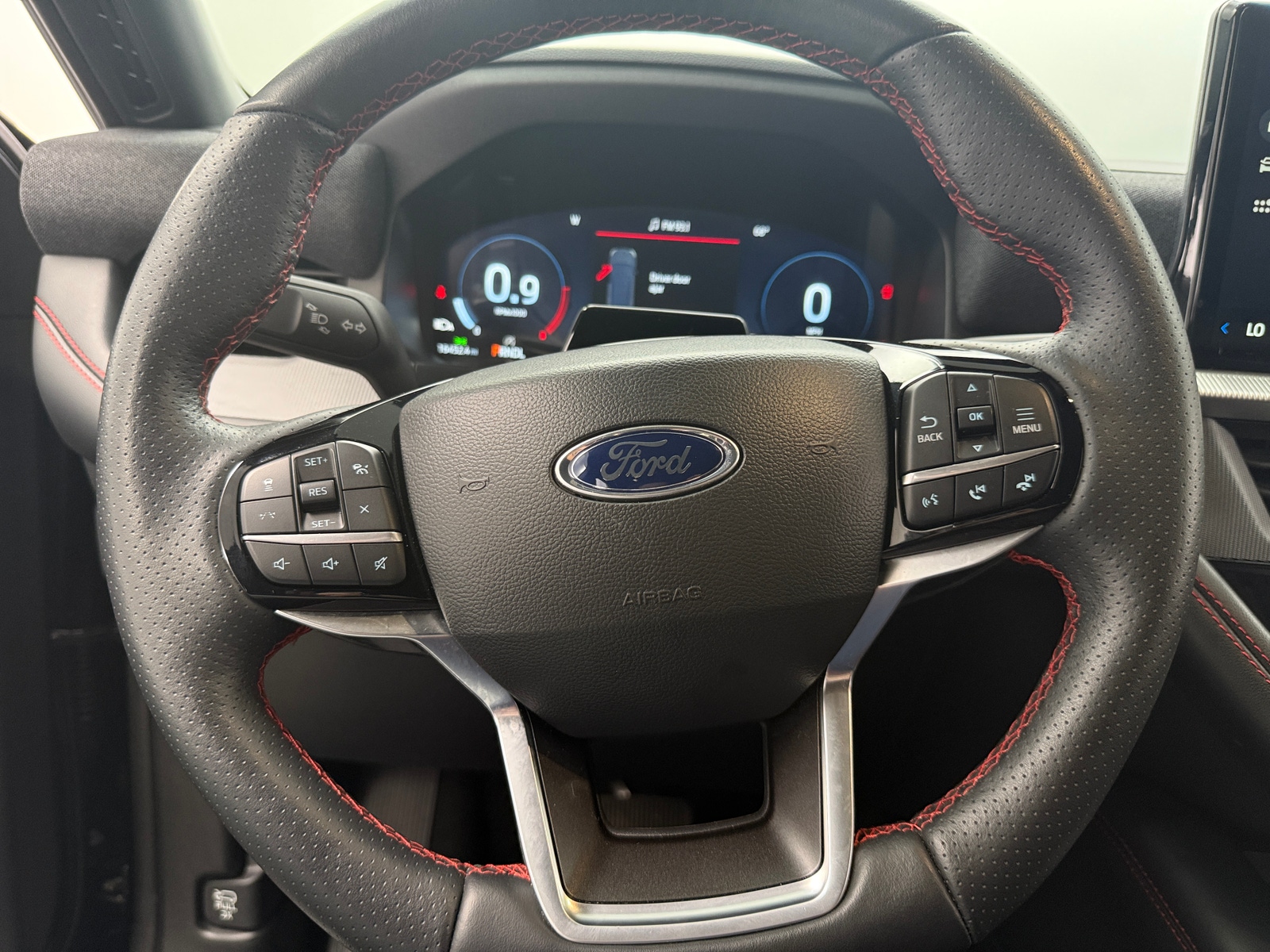 Thumbnail: 2025 Ford Explorer - 5