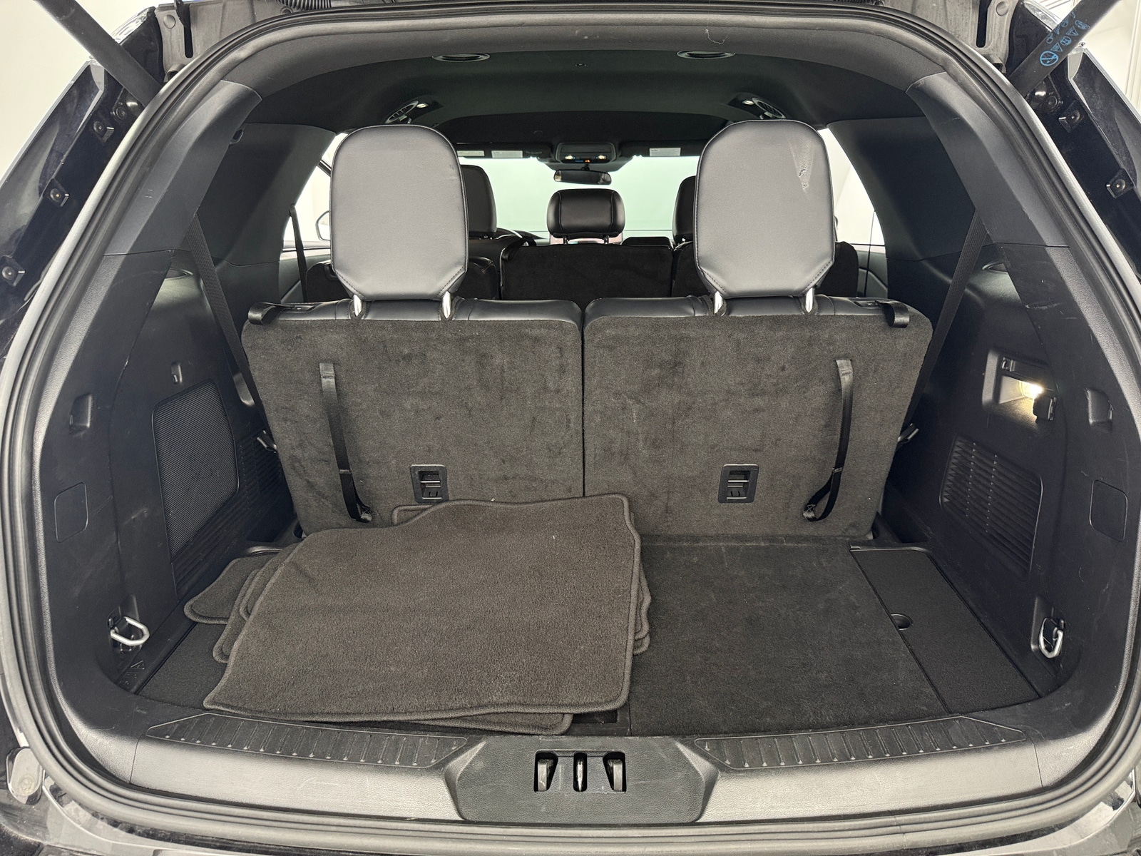 Thumbnail: 2025 Ford Explorer - 7