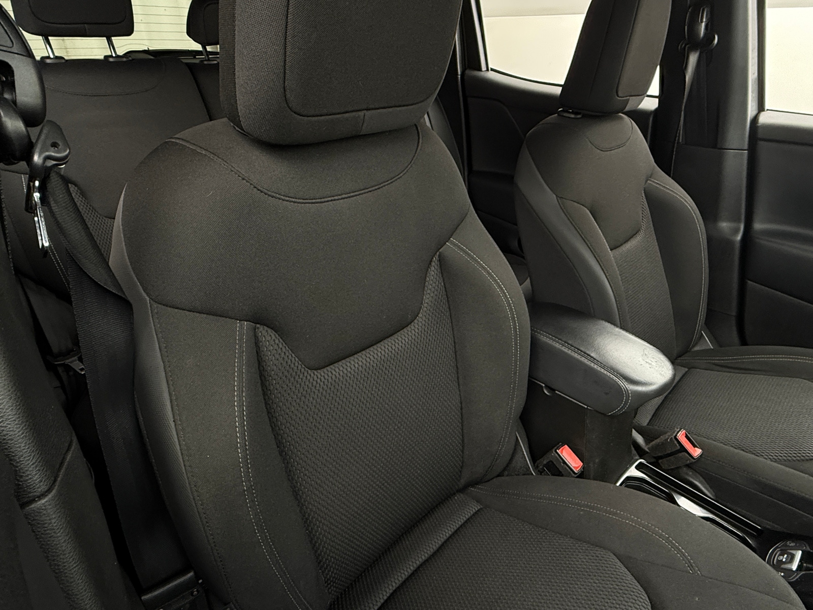 Thumbnail: 2022 Jeep Renegade - 2