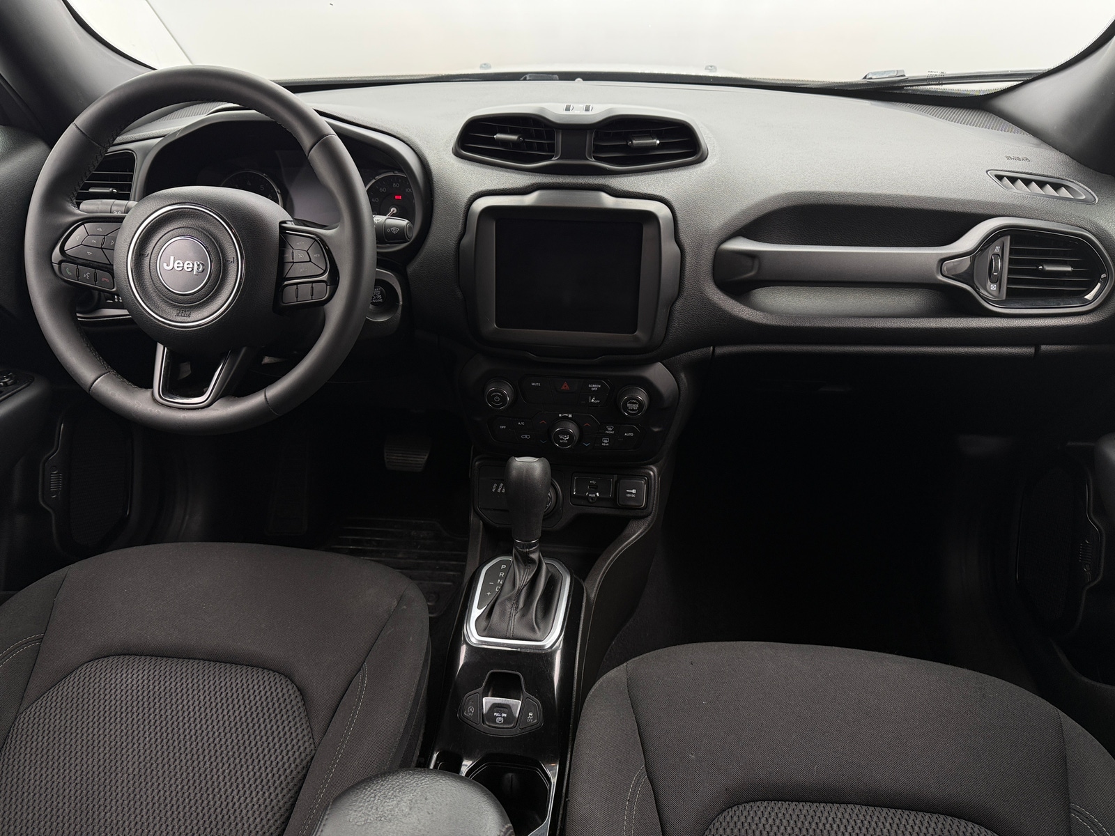 Thumbnail: 2022 Jeep Renegade - 3