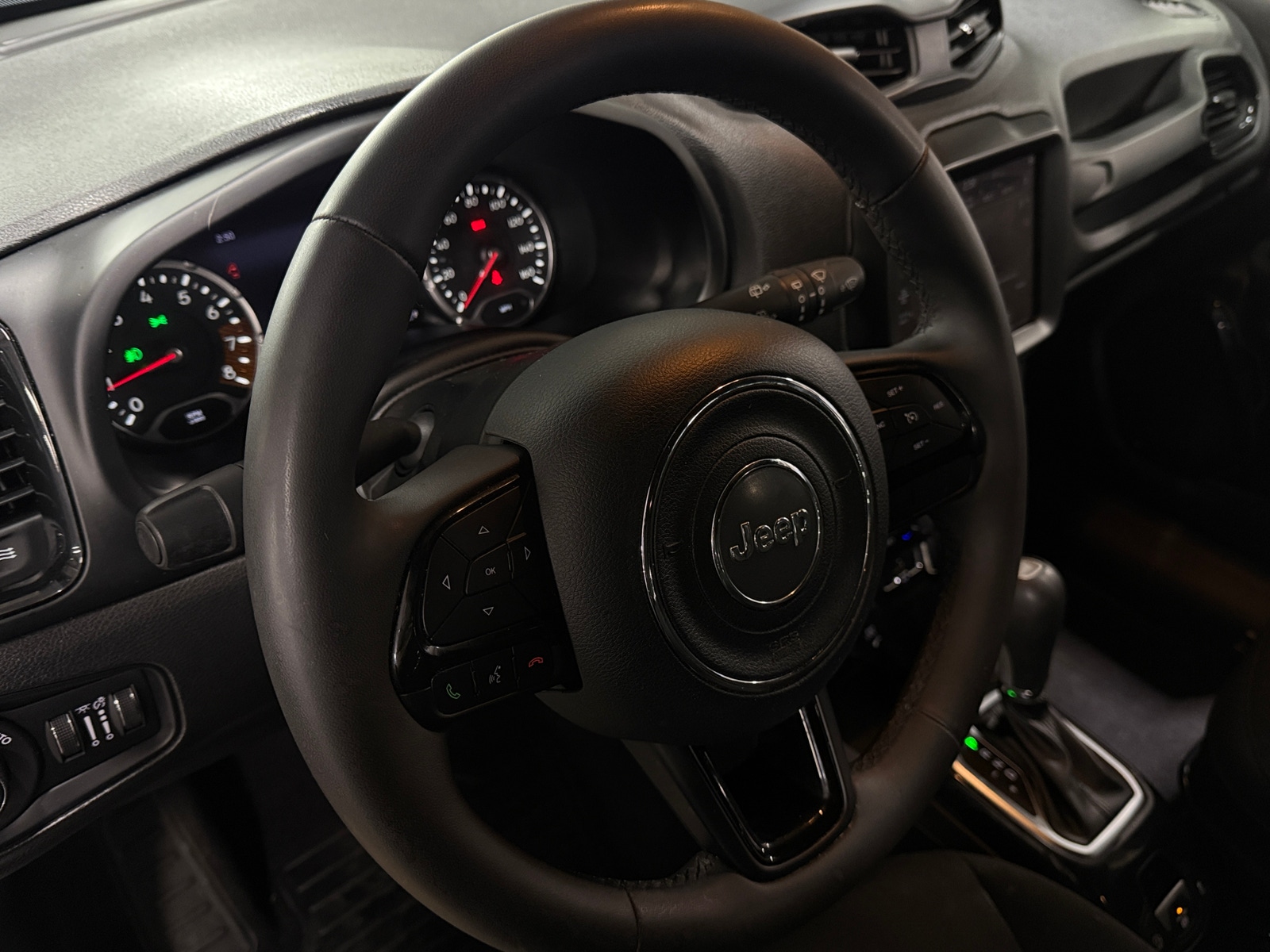 Thumbnail: 2022 Jeep Renegade - 5