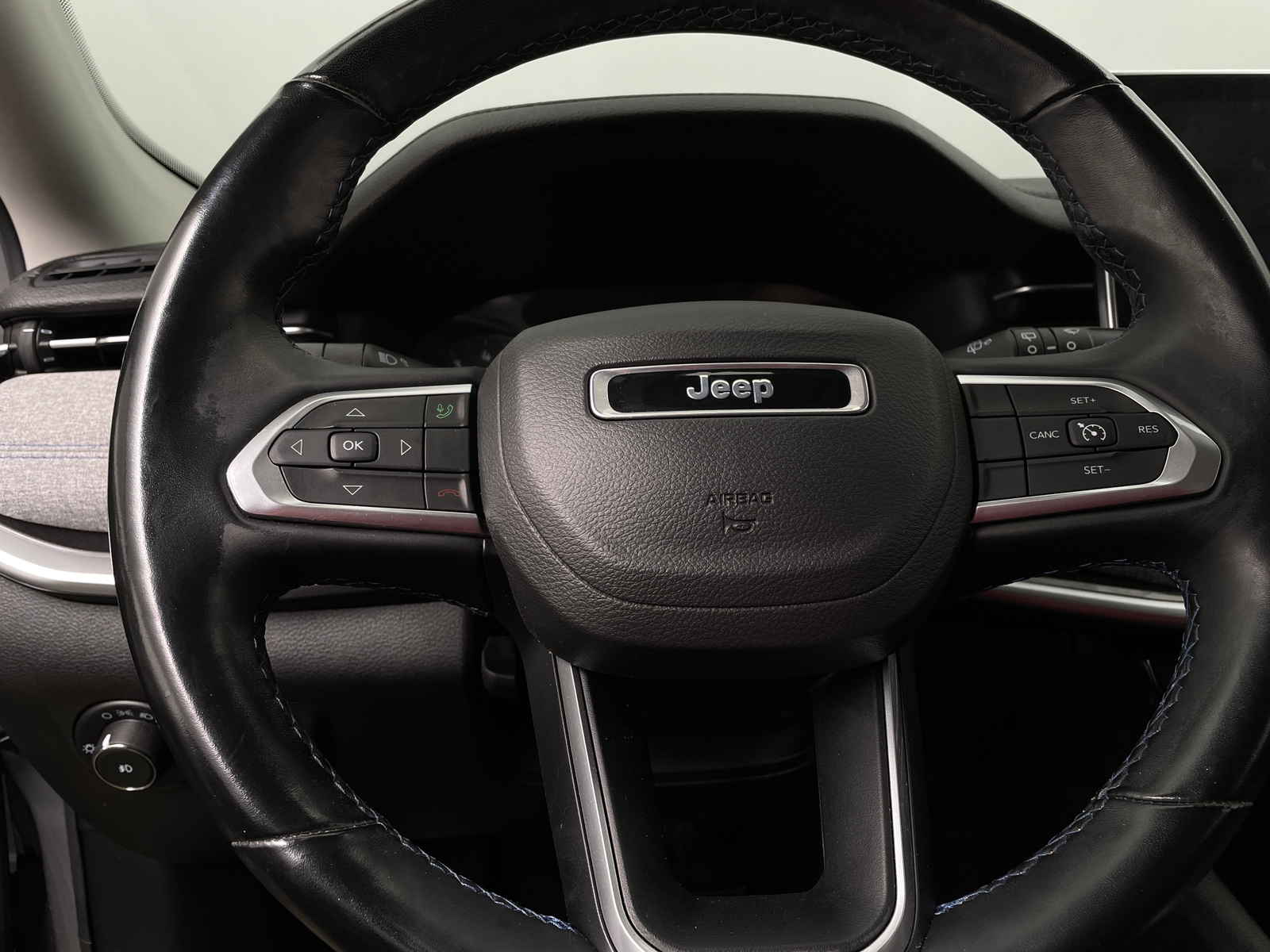 Thumbnail: 2022 Jeep Compass - 5