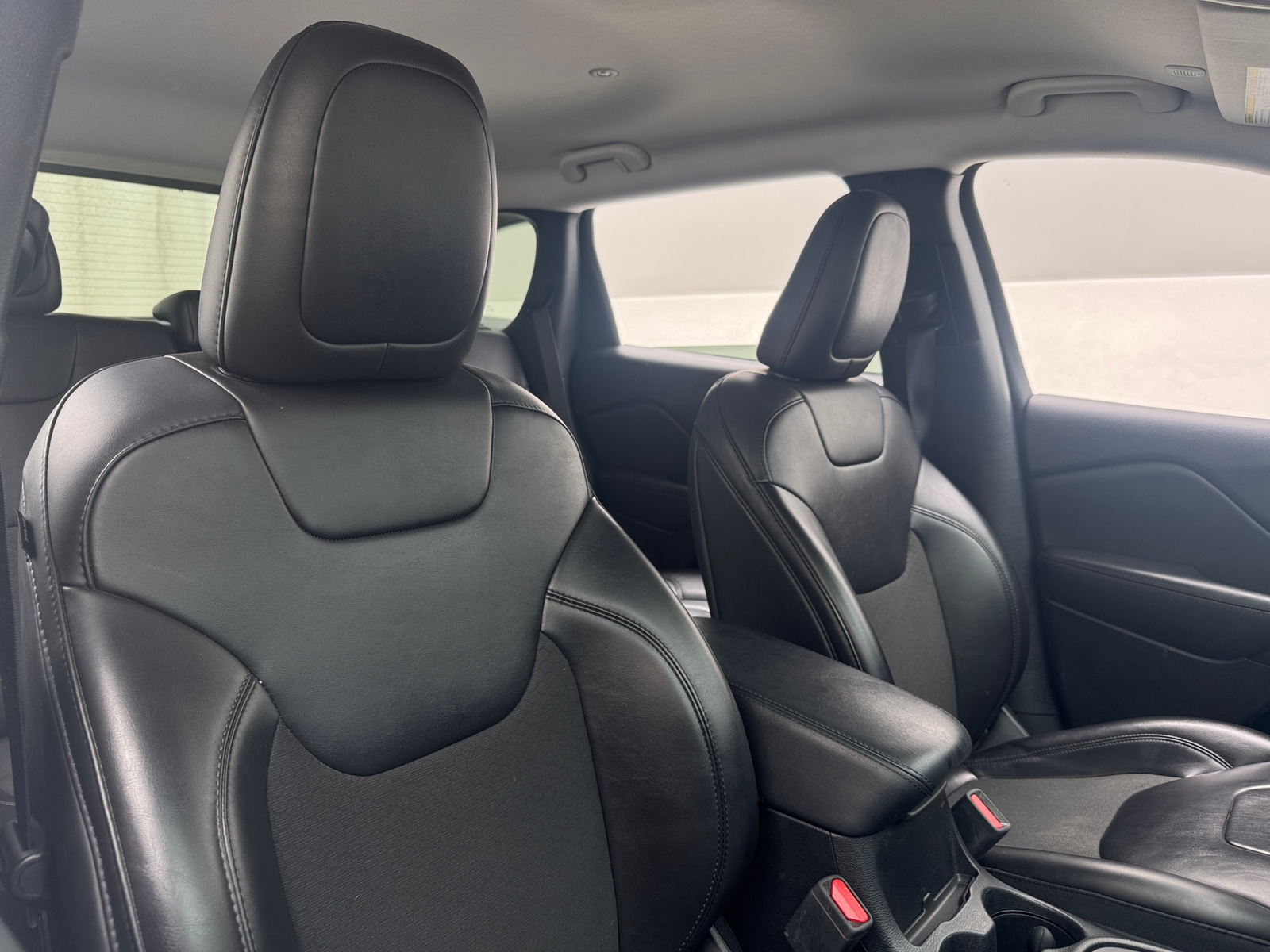 Thumbnail: 2021 Jeep Cherokee - 2