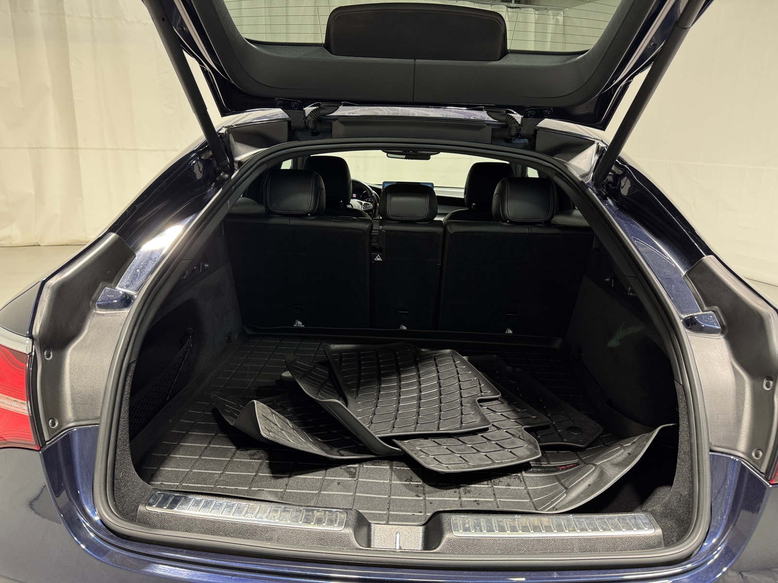 Thumbnail: 2019 Mercedes-Benz GLC - 6