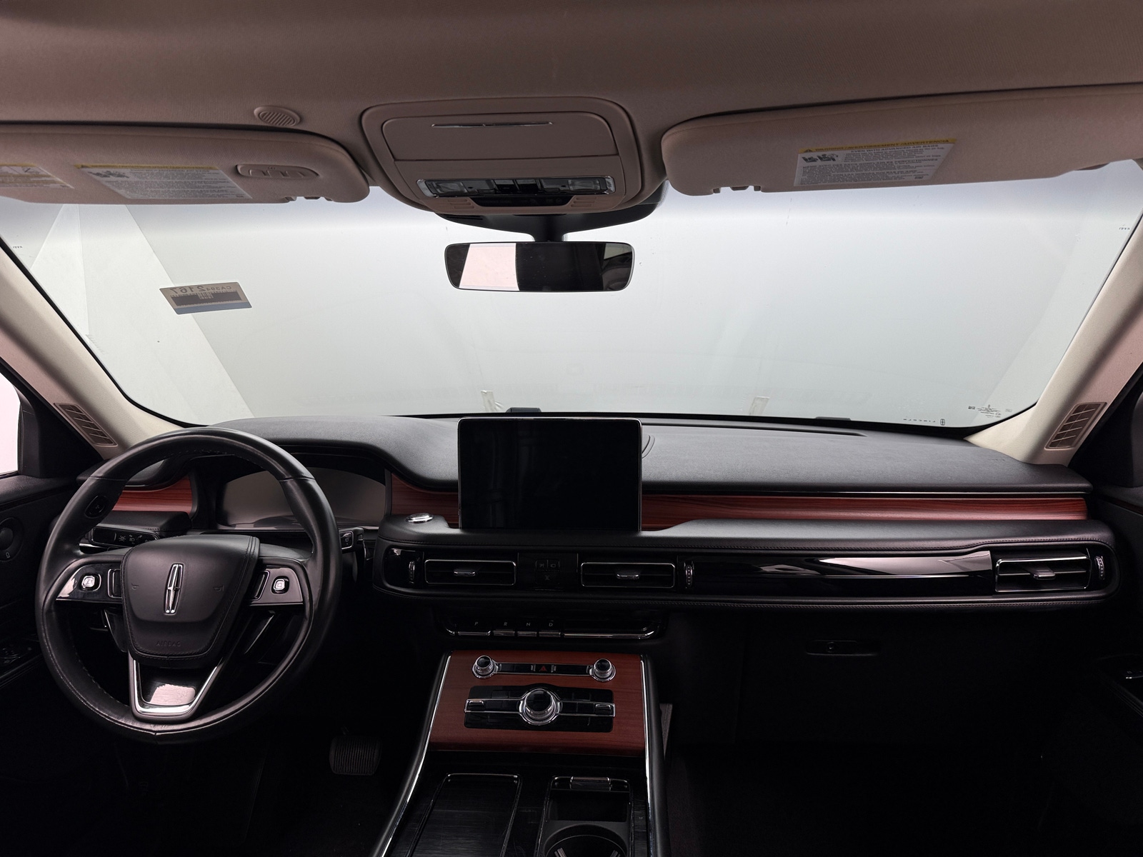 Thumbnail: 2023 Lincoln Aviator - 2