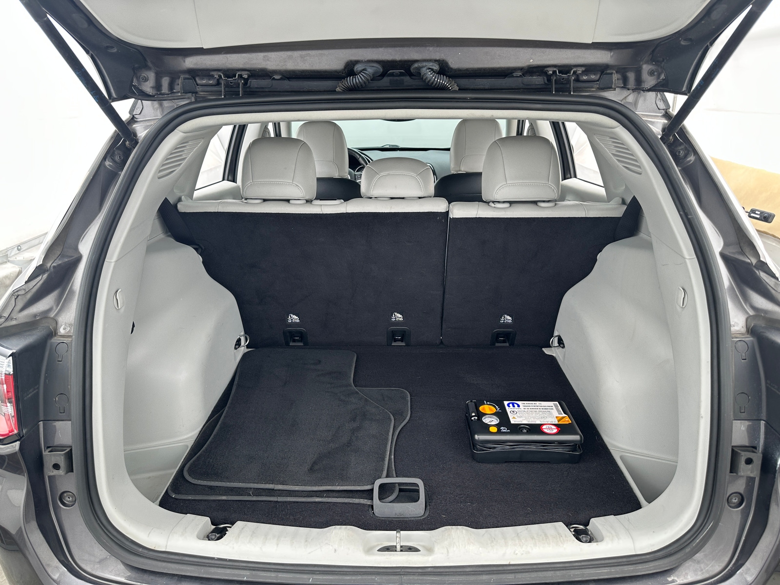 Thumbnail: 2020 Jeep Compass - 6