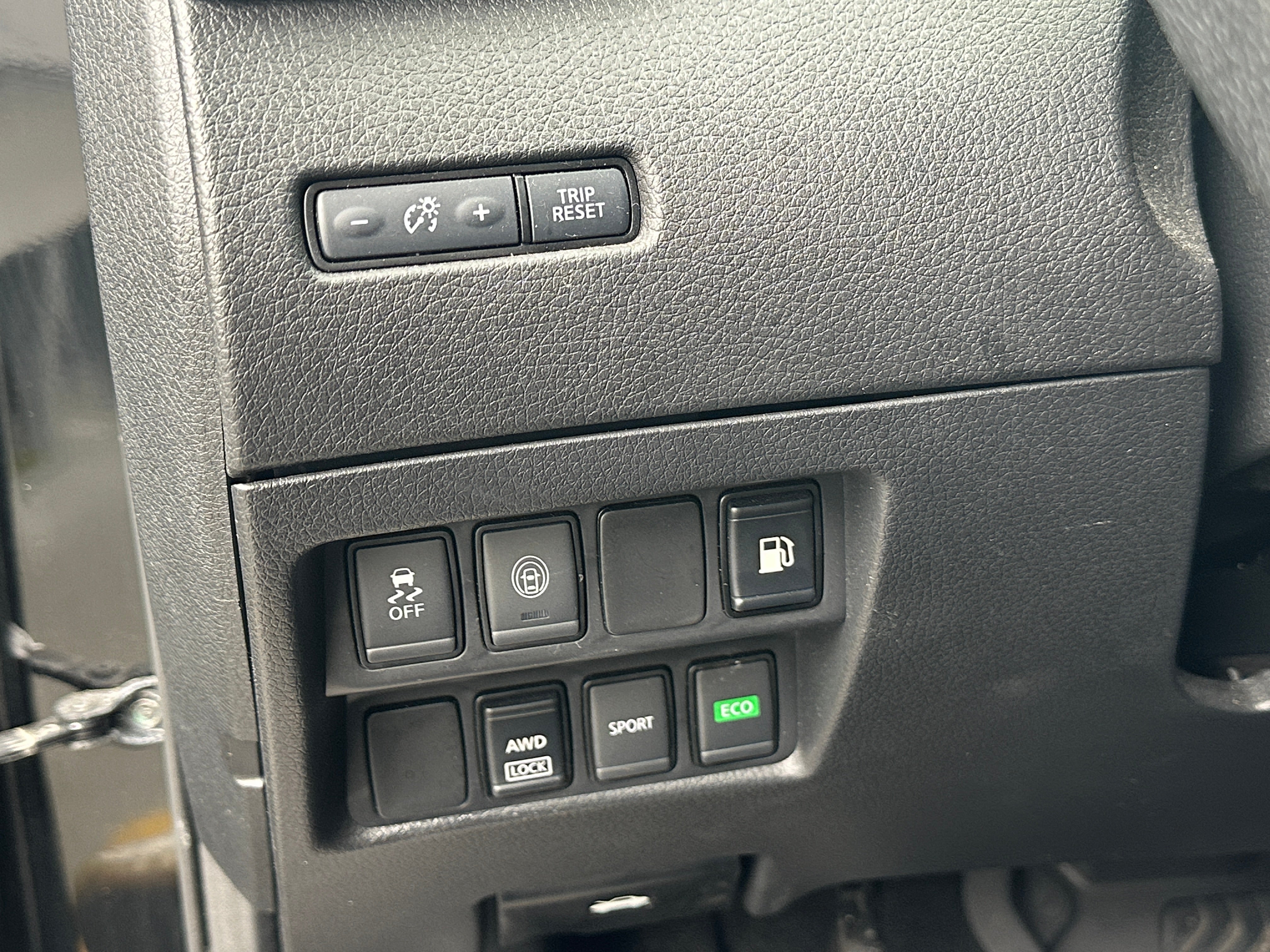 Used 2020 Nissan Rogue S with VIN 5N1AT2MV2LC734781 for sale in Eagan, Minnesota