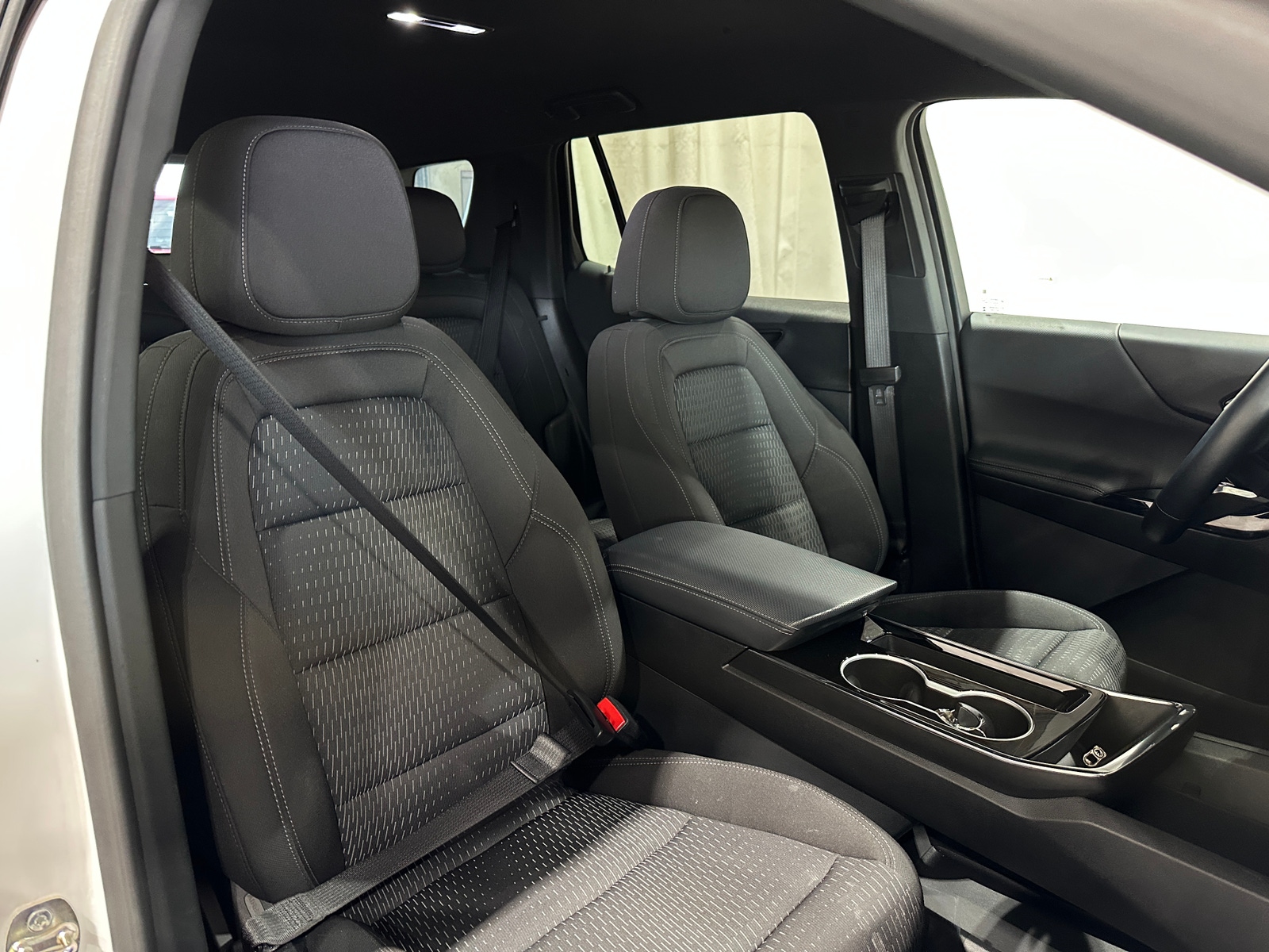 Thumbnail: 2025 Chevrolet Equinox - 2