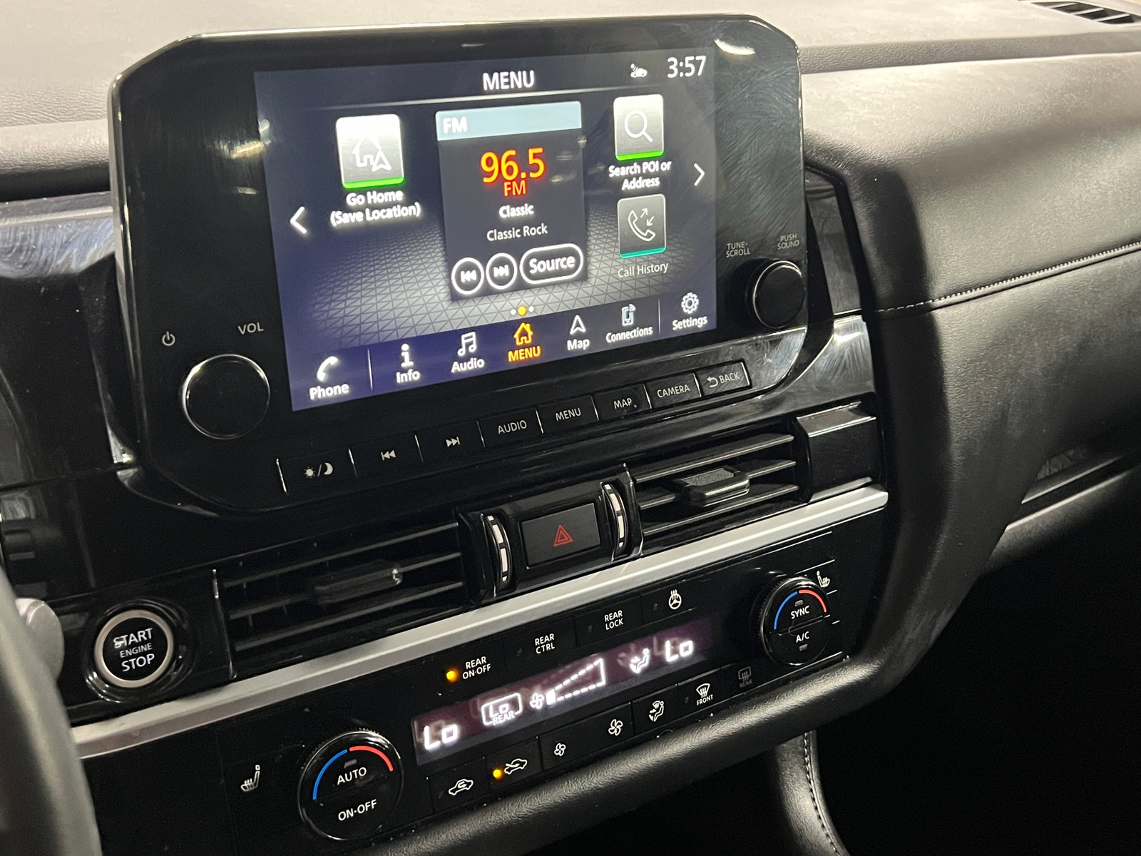 Thumbnail: 2024 Nissan Pathfinder - 3