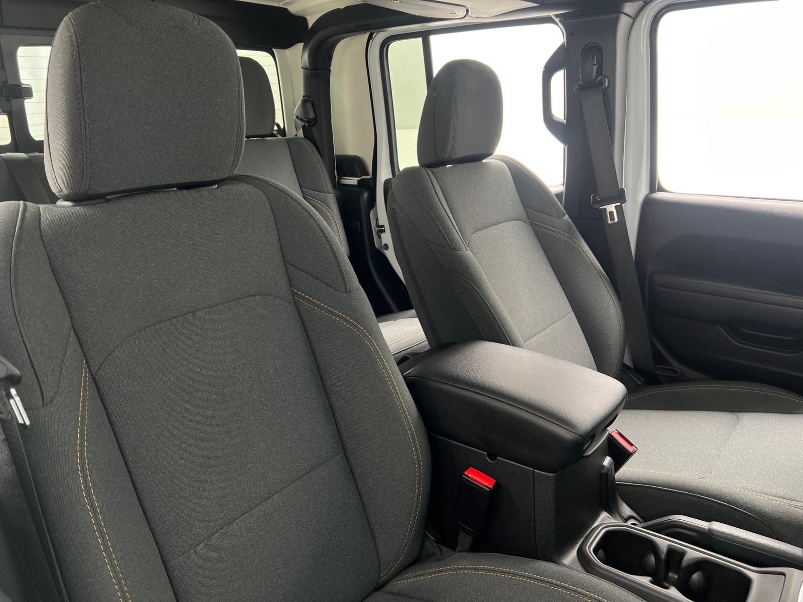 Thumbnail: 2024 Jeep Gladiator - 2