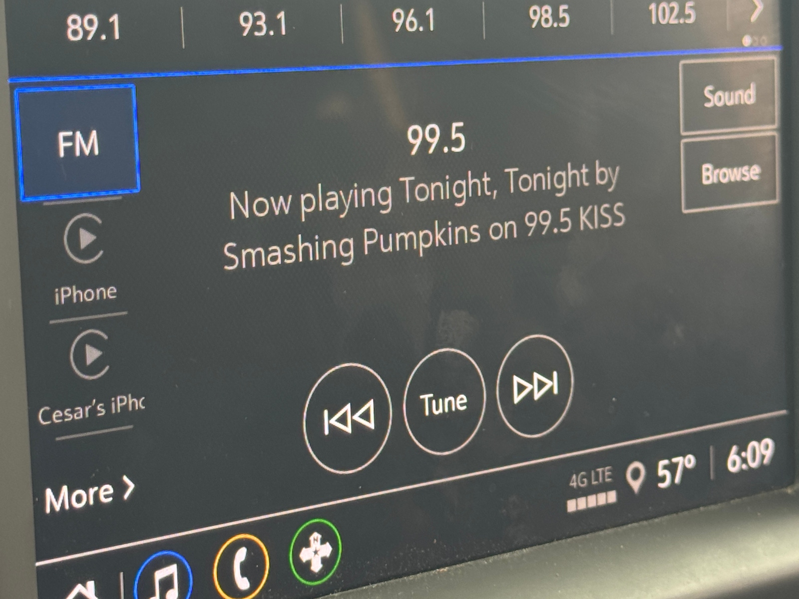 Thumbnail: 2023 Chevrolet Silverado 1500 - 3