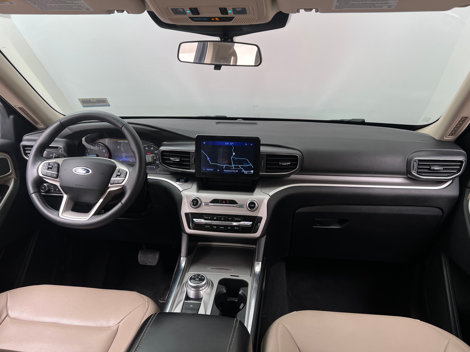 Thumbnail: 2020 Ford Explorer - 3