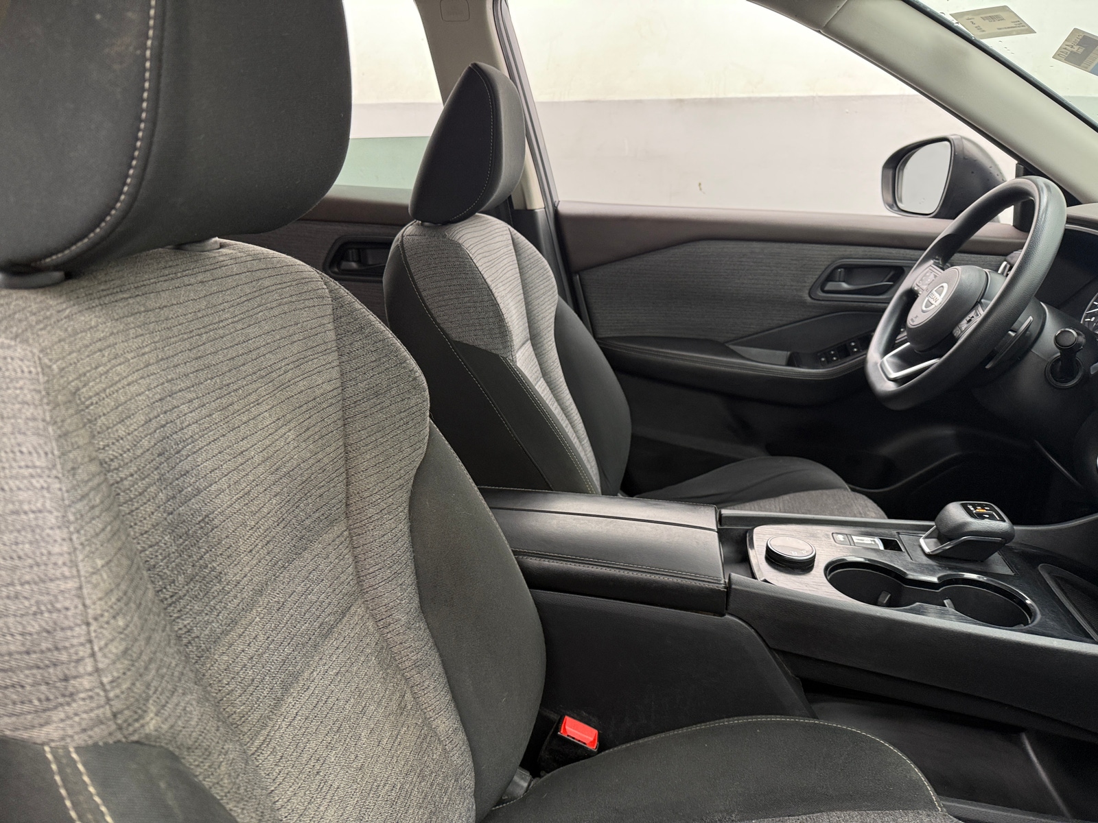 Thumbnail: 2021 Nissan Rogue - 2