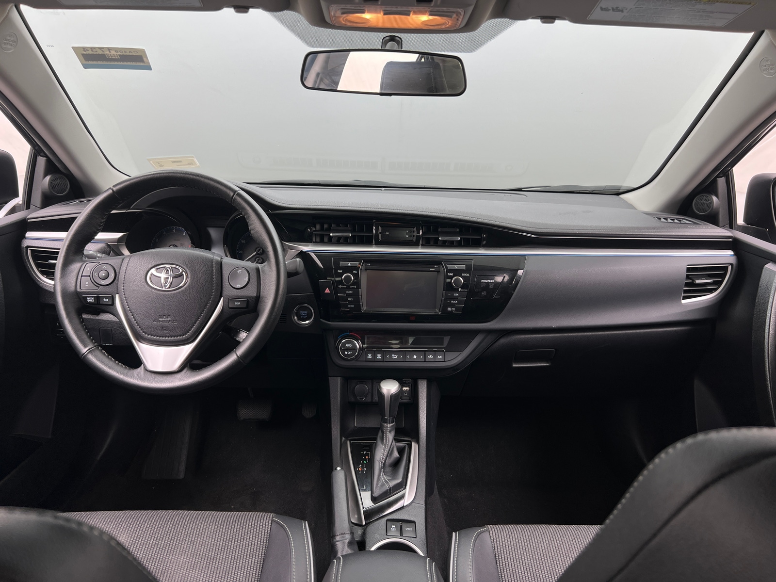 Thumbnail: 2016 Toyota Corolla - 3