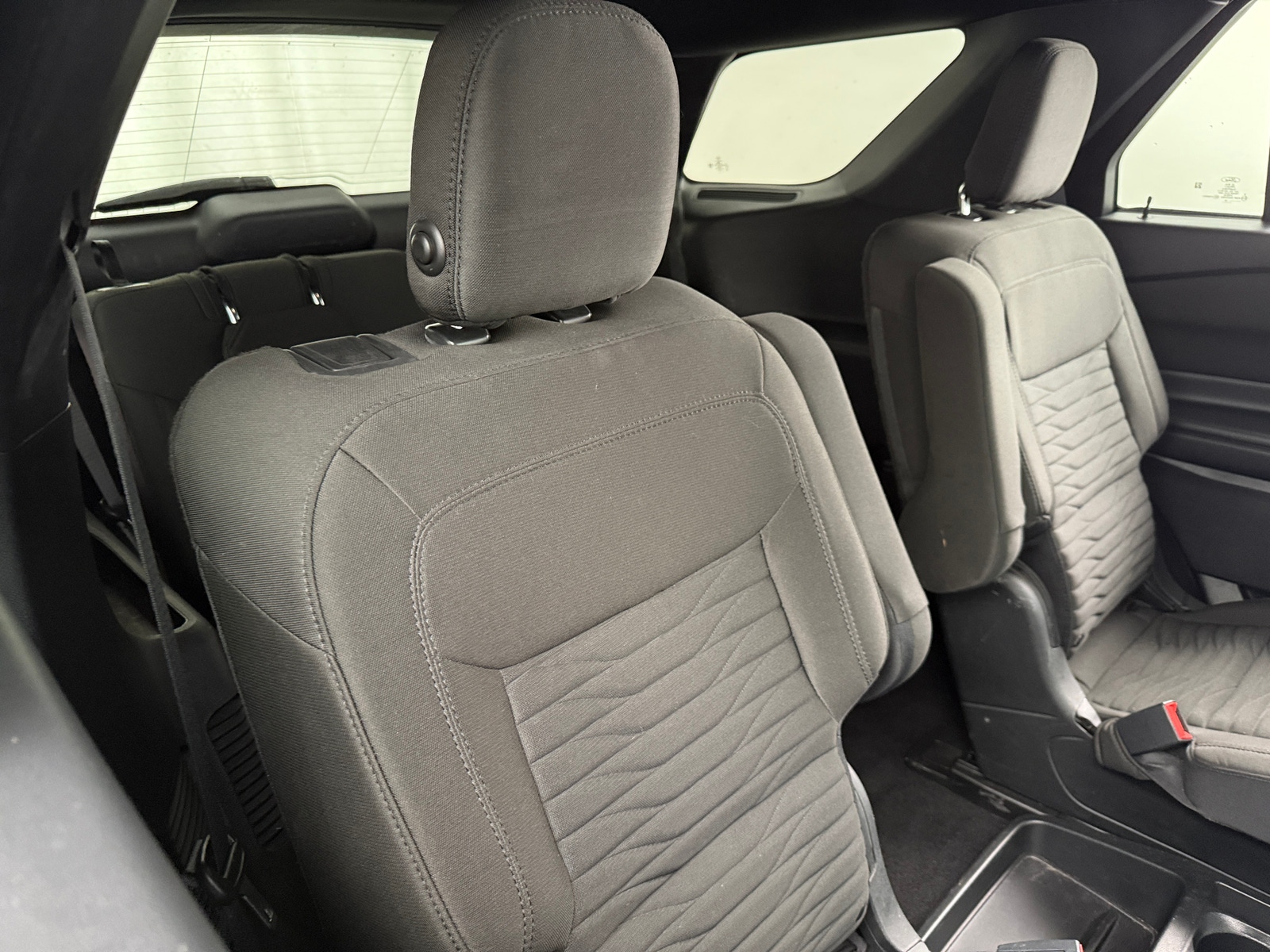 Thumbnail: 2020 Ford Explorer - 6