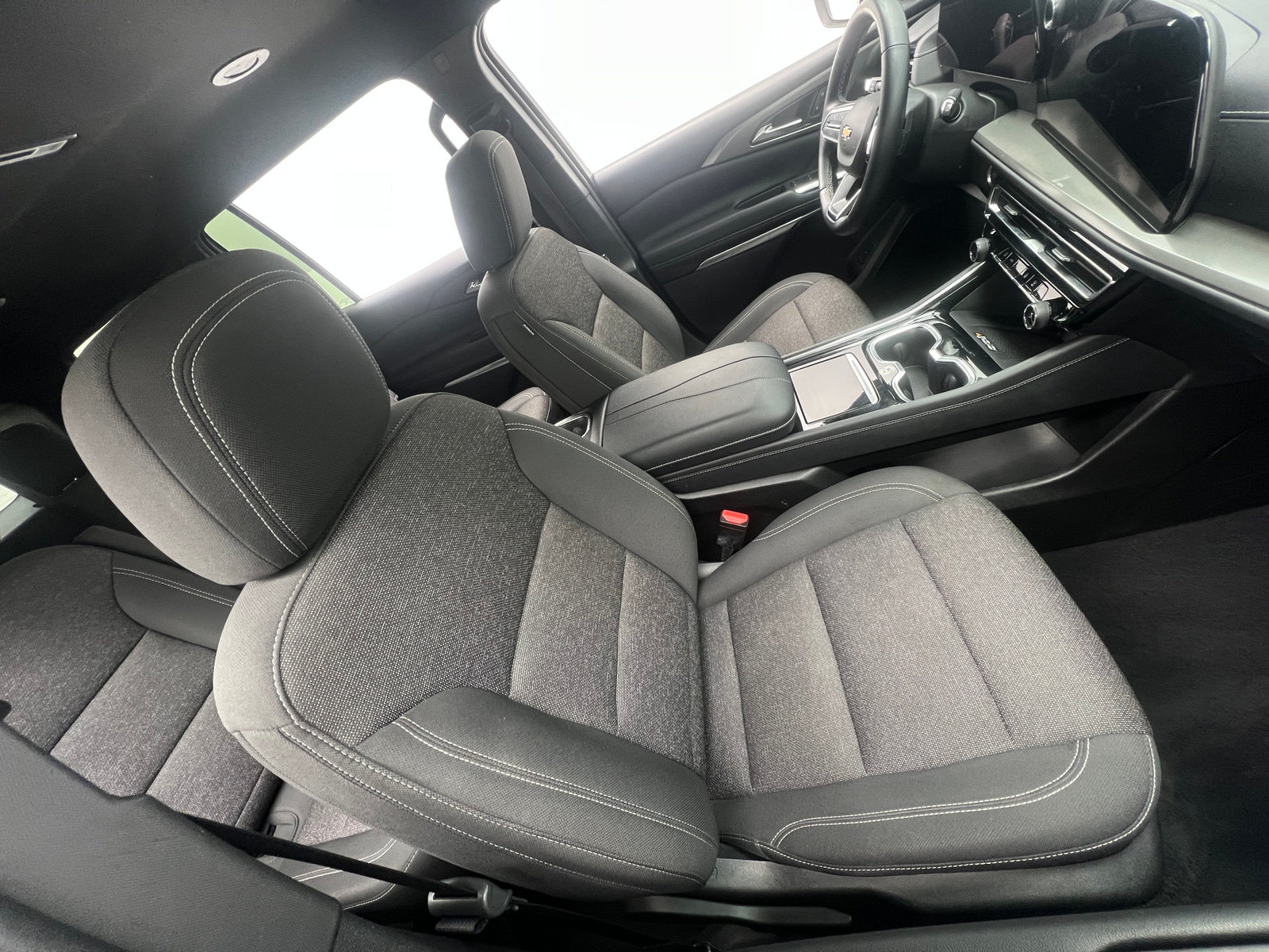 Thumbnail: 2024 Chevrolet Traverse - 2