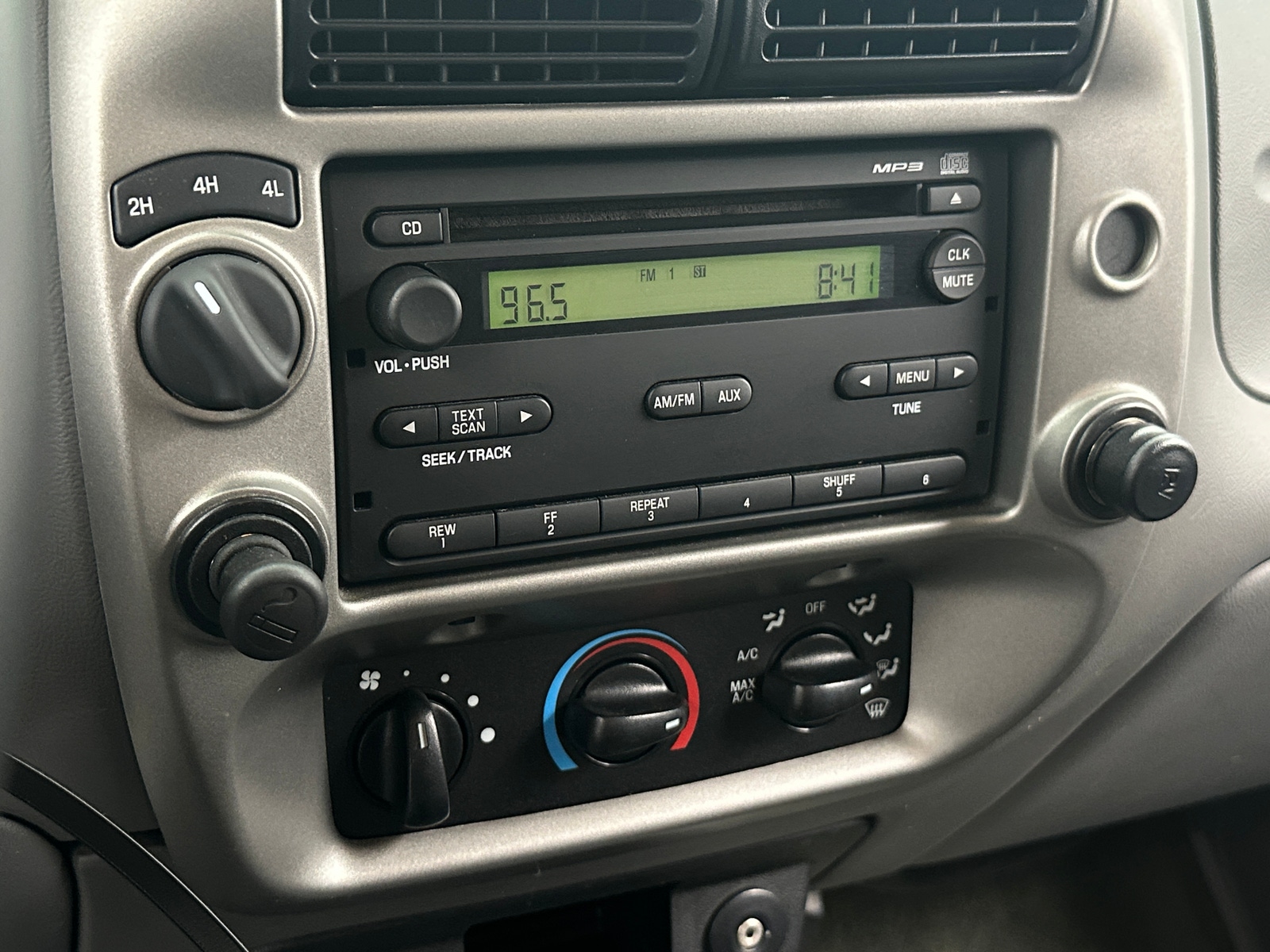 Thumbnail: 2011 Ford Ranger - 4