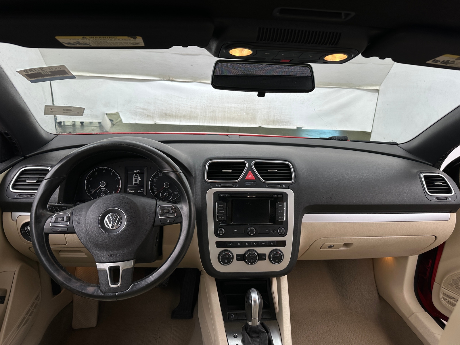 Thumbnail: 2016 Volkswagen Eos - 2