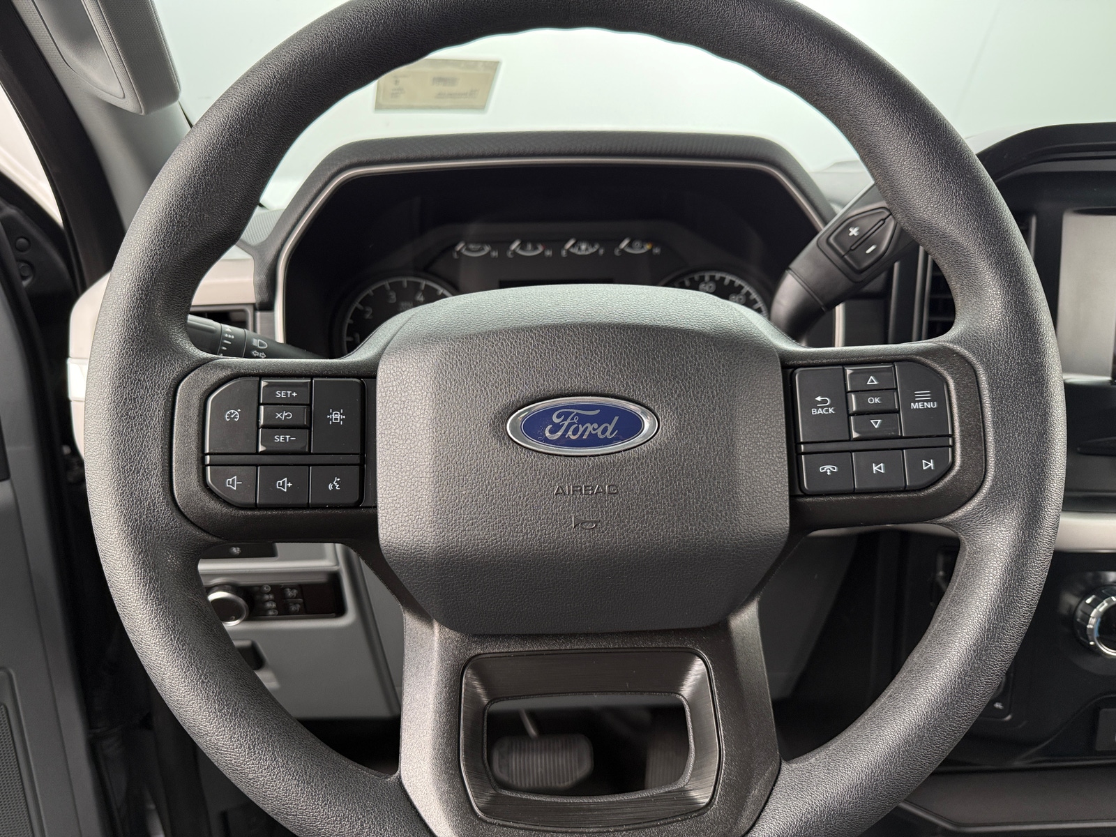 Thumbnail: 2023 Ford Econoline - 5