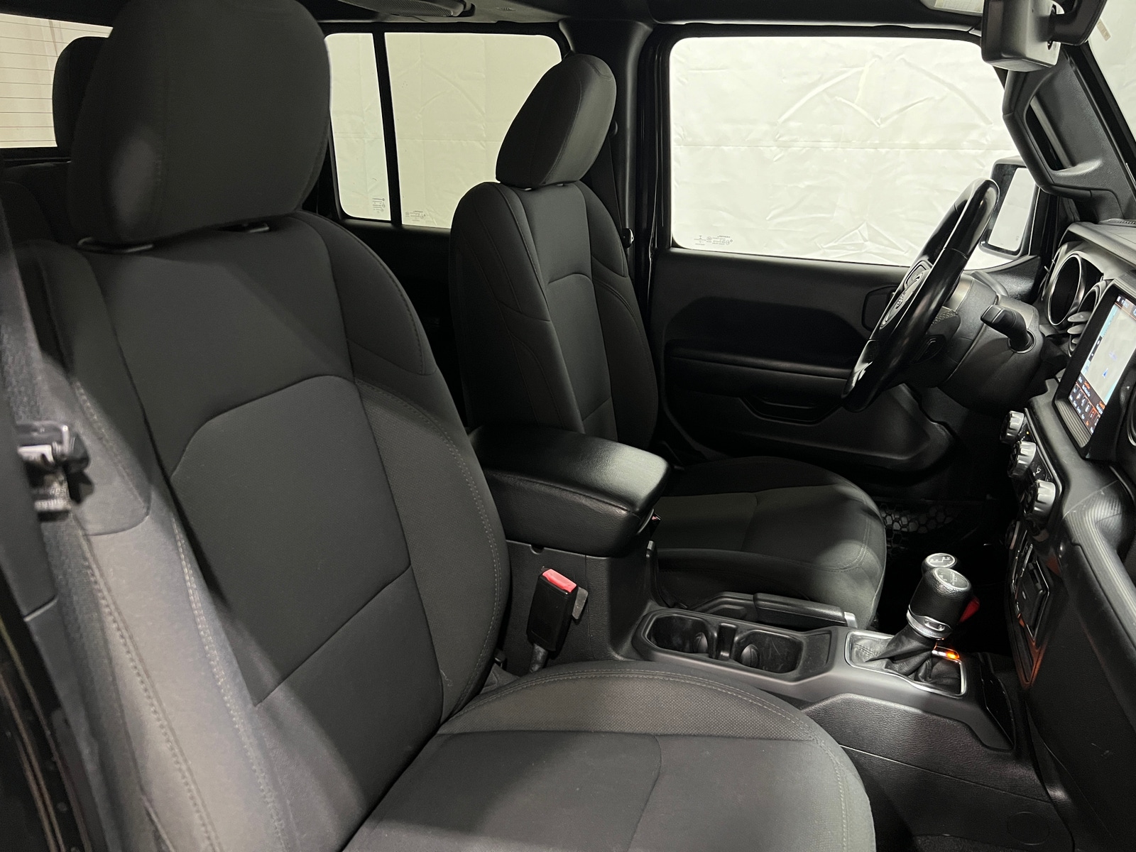 Thumbnail: 2021 Jeep Gladiator - 2