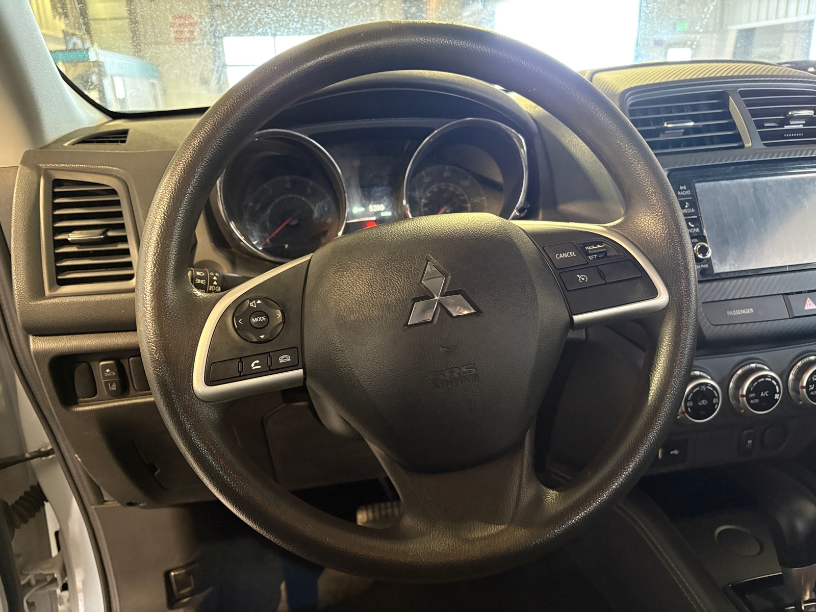 Thumbnail: 2022 Mitsubishi Outlander Sport - 5