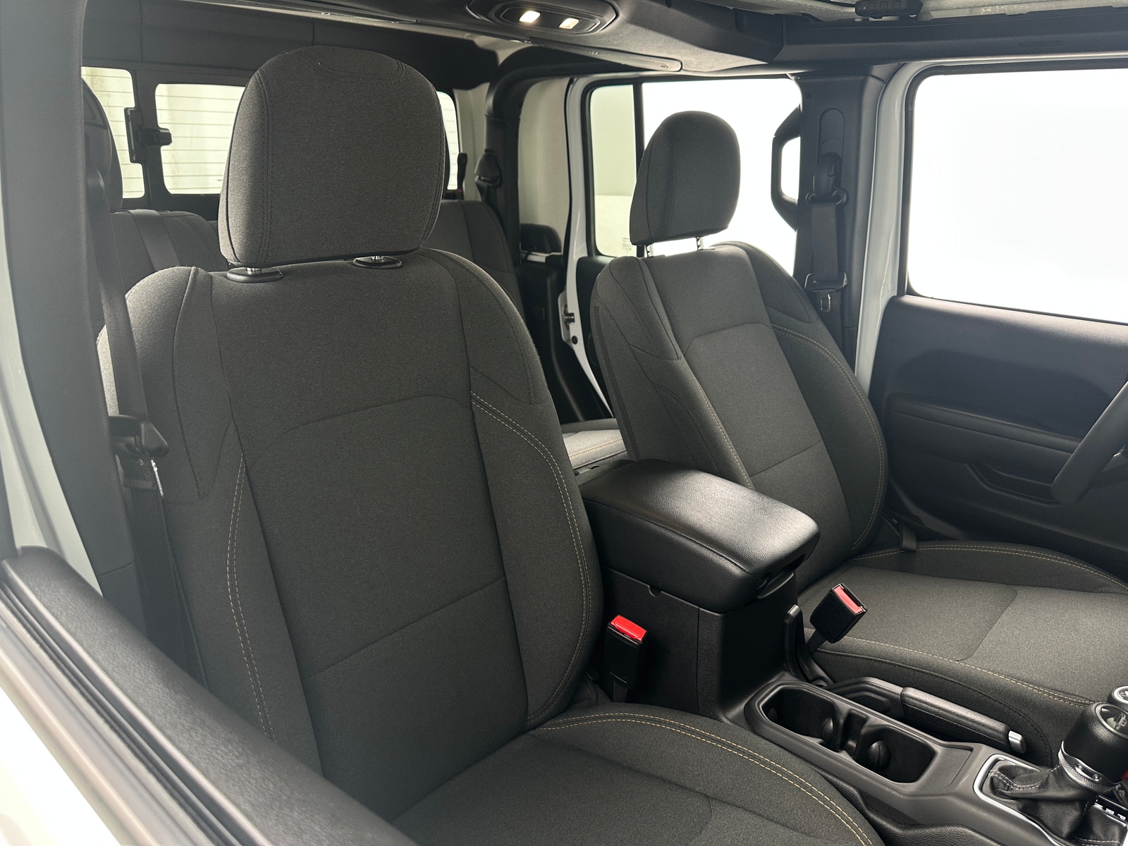 Thumbnail: 2024 Jeep Gladiator - 2