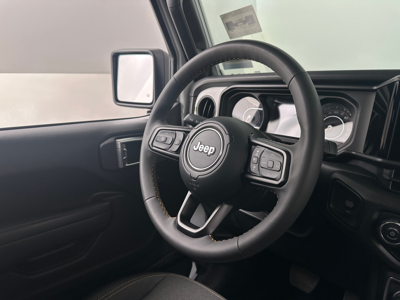 Thumbnail: 2024 Jeep Gladiator - 5