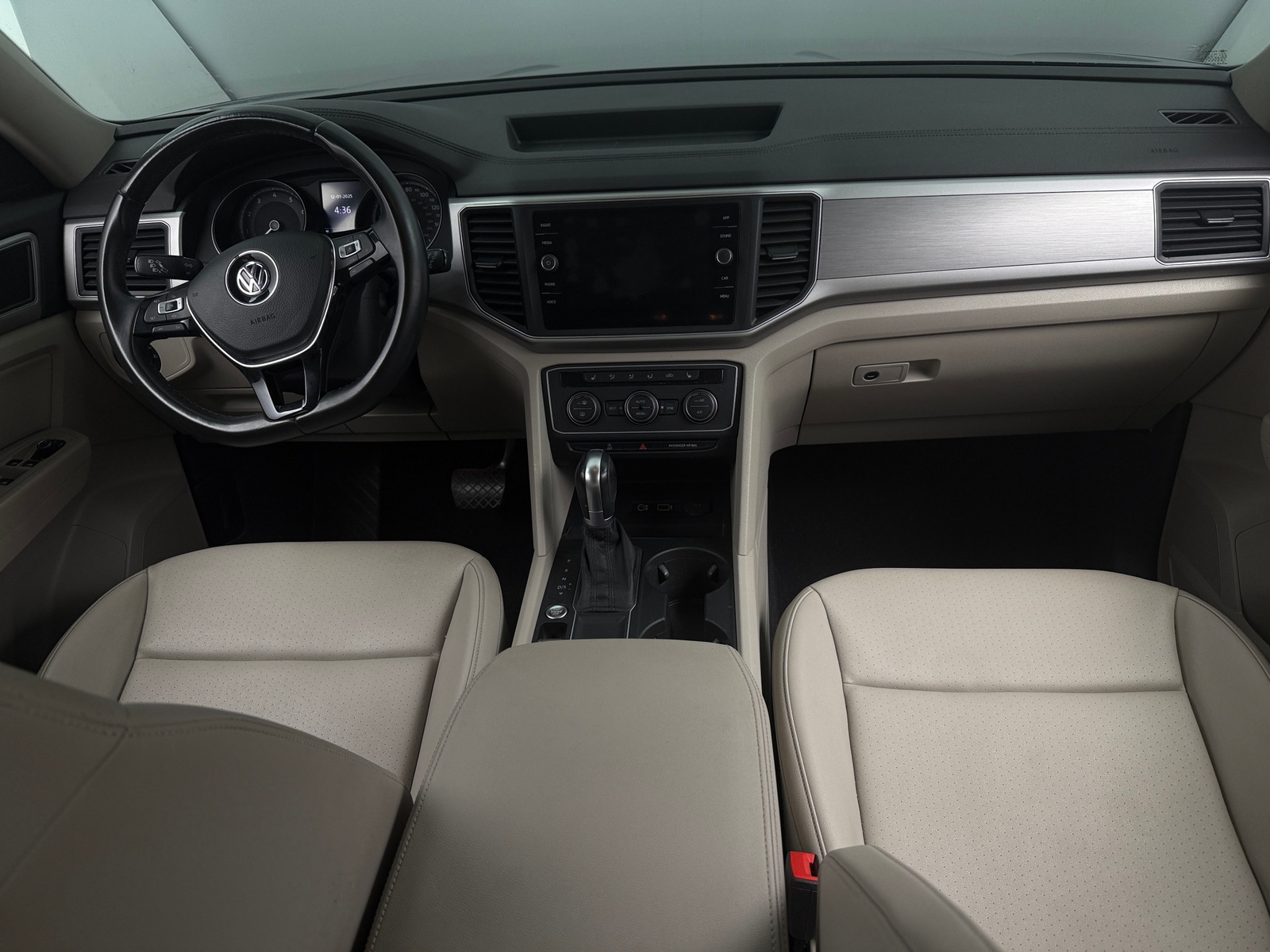 Thumbnail: 2019 Volkswagen Atlas - 2