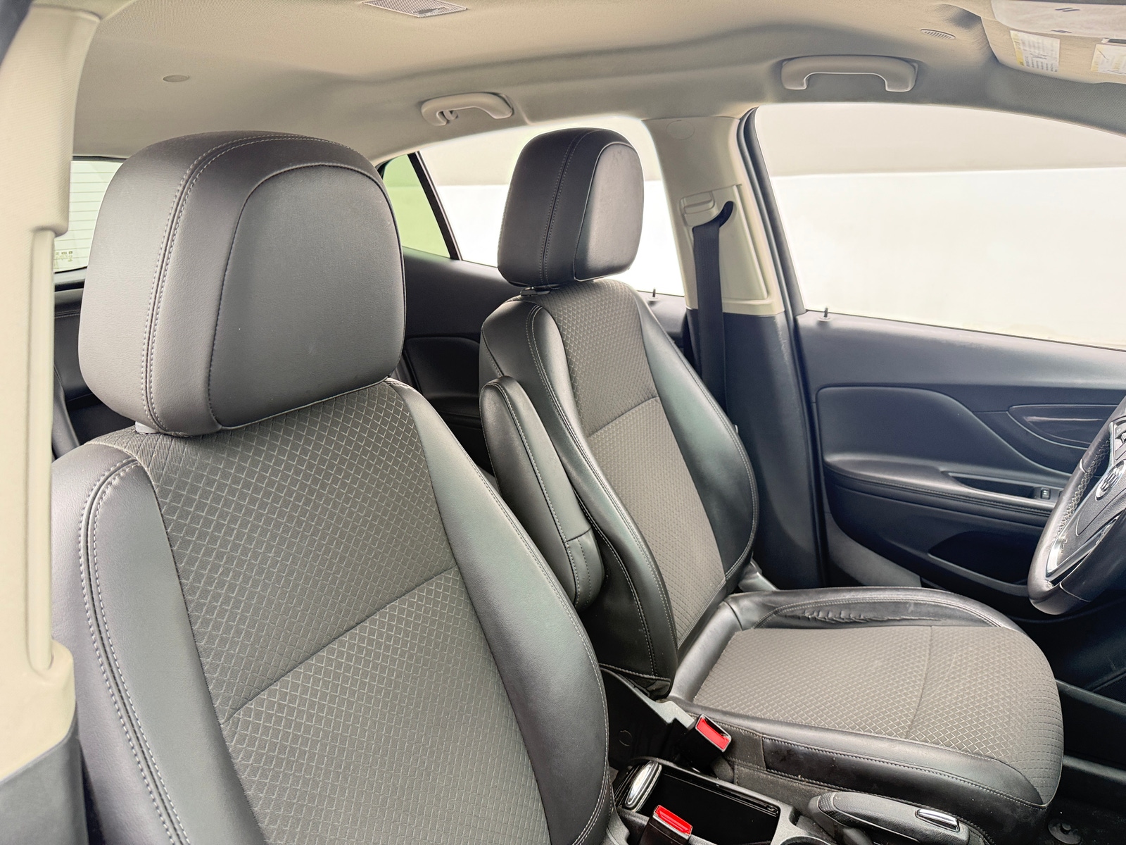 Thumbnail: 2018 Buick Encore - 2