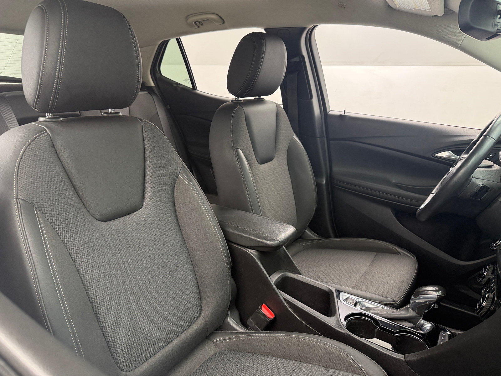 Thumbnail: 2021 Buick Encore GX - 2