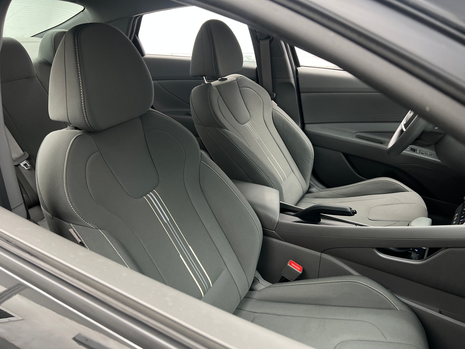 Thumbnail: 2023 Hyundai Elantra - 2