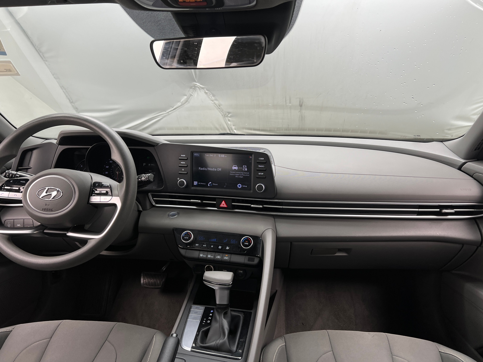 Thumbnail: 2023 Hyundai Elantra - 3