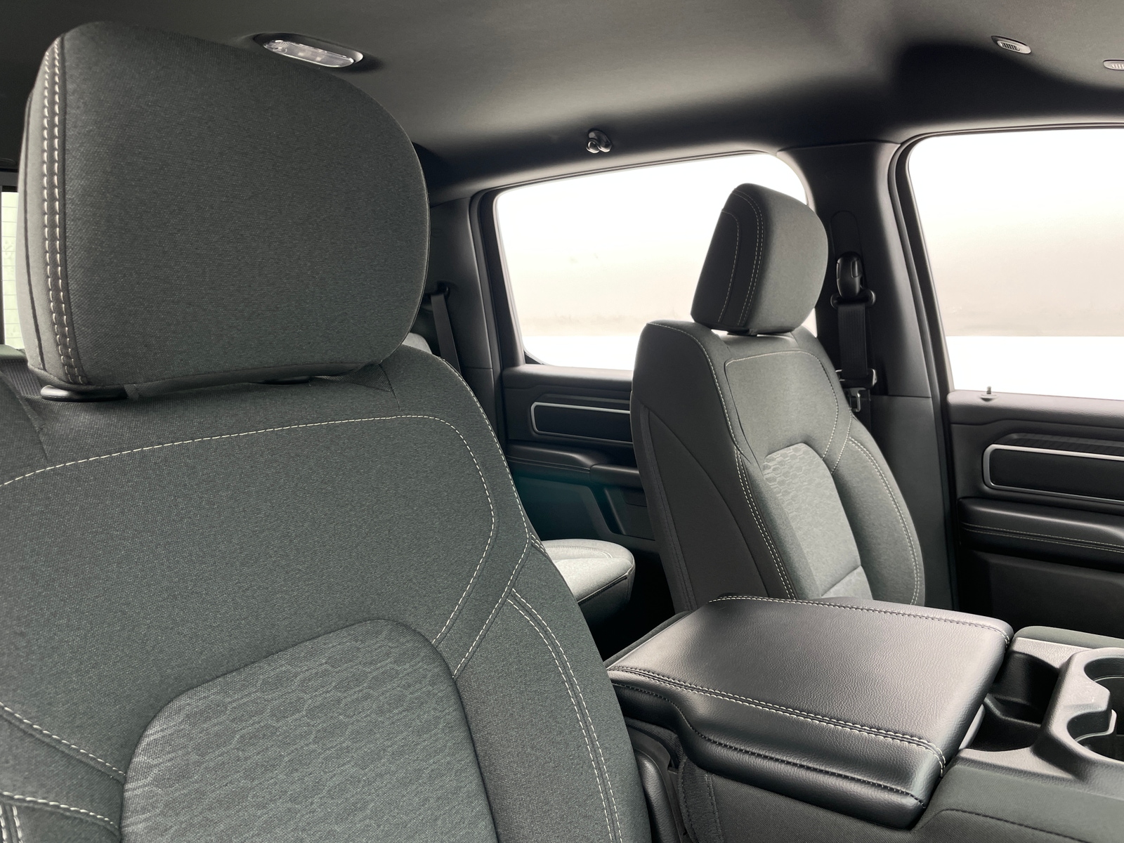 Thumbnail: 2025 RAM 1500 - 2