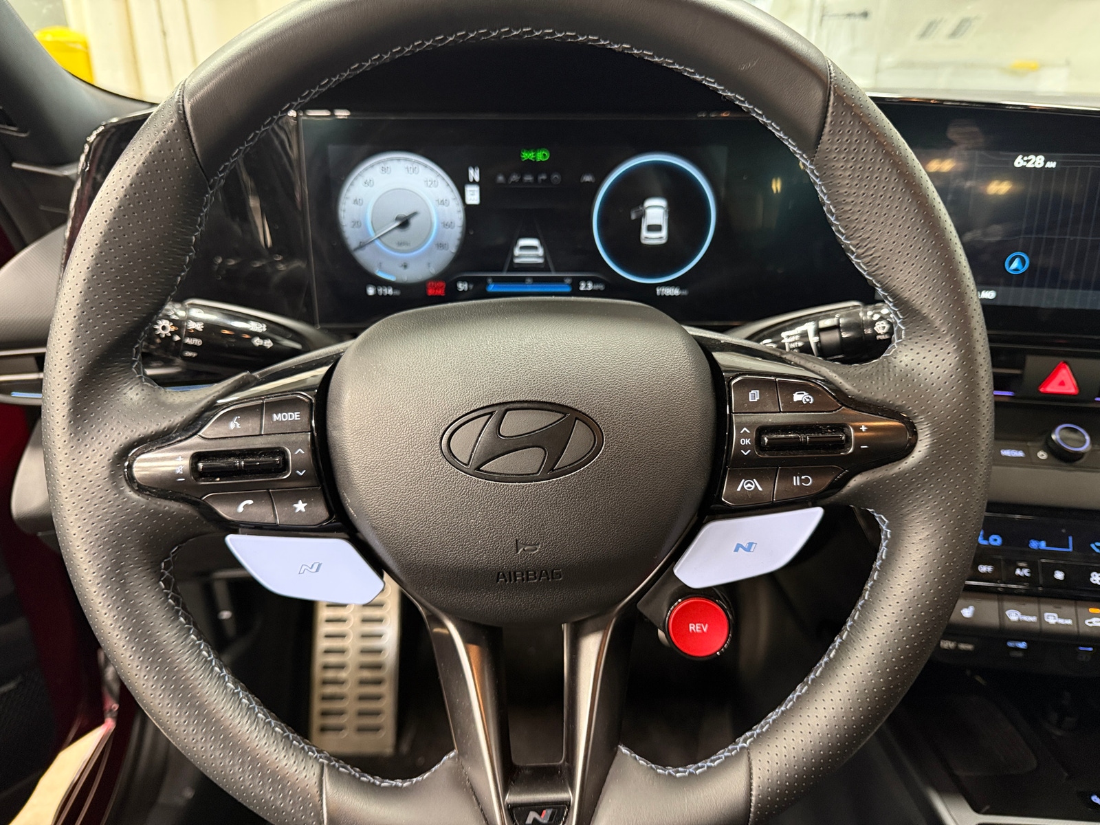 Thumbnail: 2025 Hyundai Elantra - 4