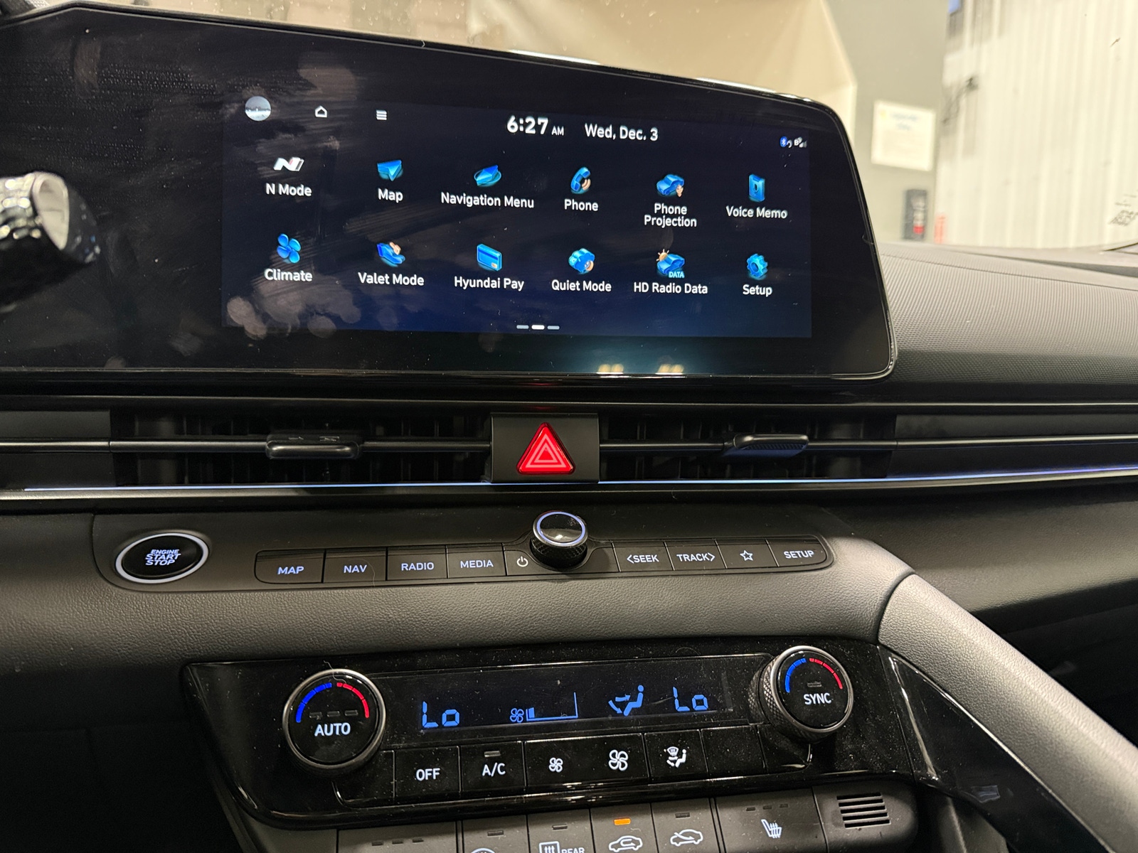 Thumbnail: 2025 Hyundai Elantra - 3