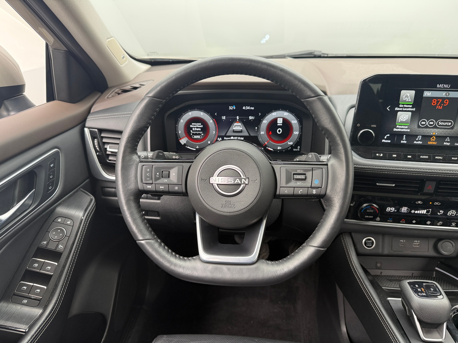 Thumbnail: 2022 Nissan Rogue - 4