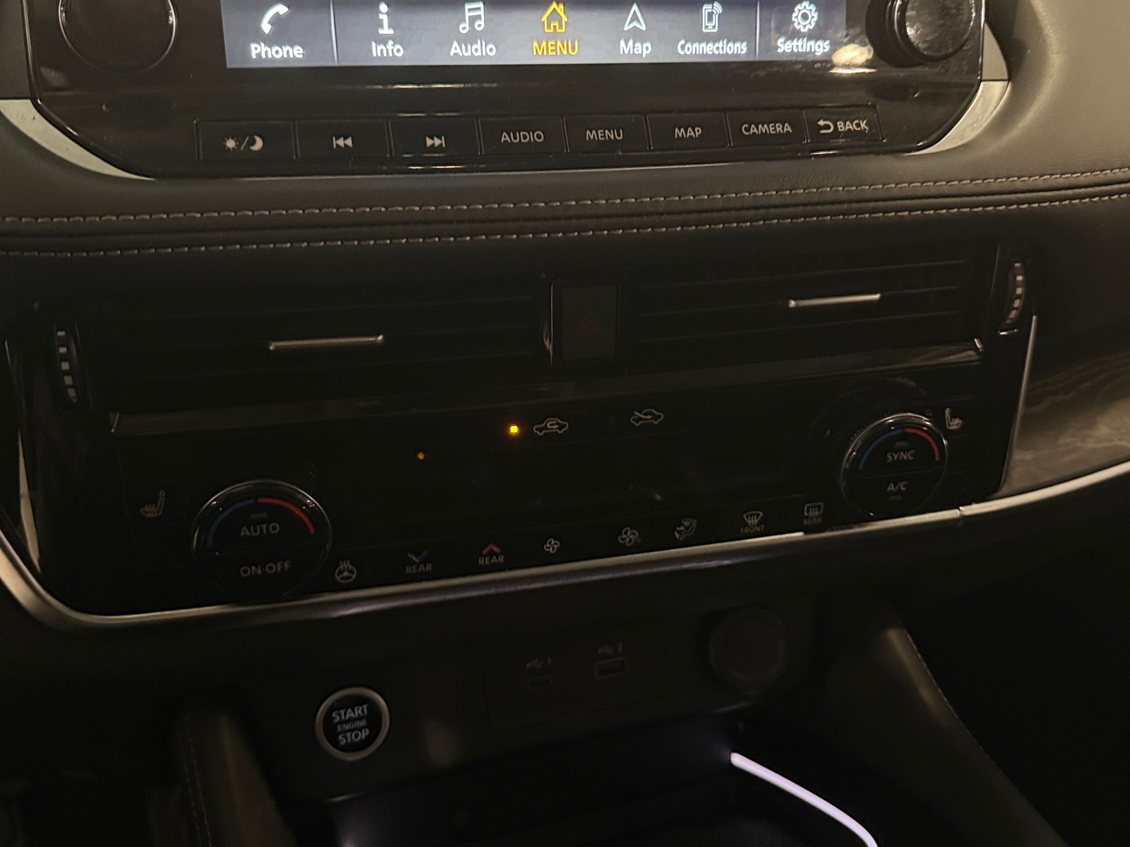 Thumbnail: 2022 Nissan Rogue - 3