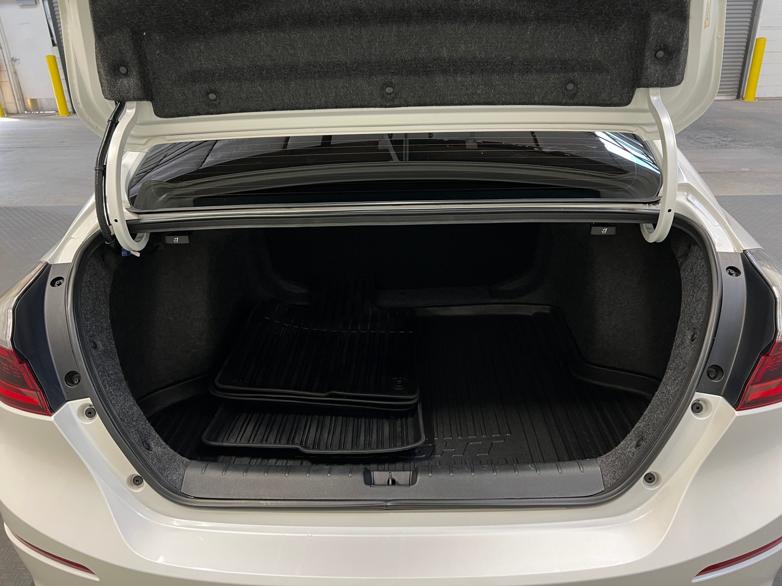 Thumbnail: 2022 Honda Insight - 7