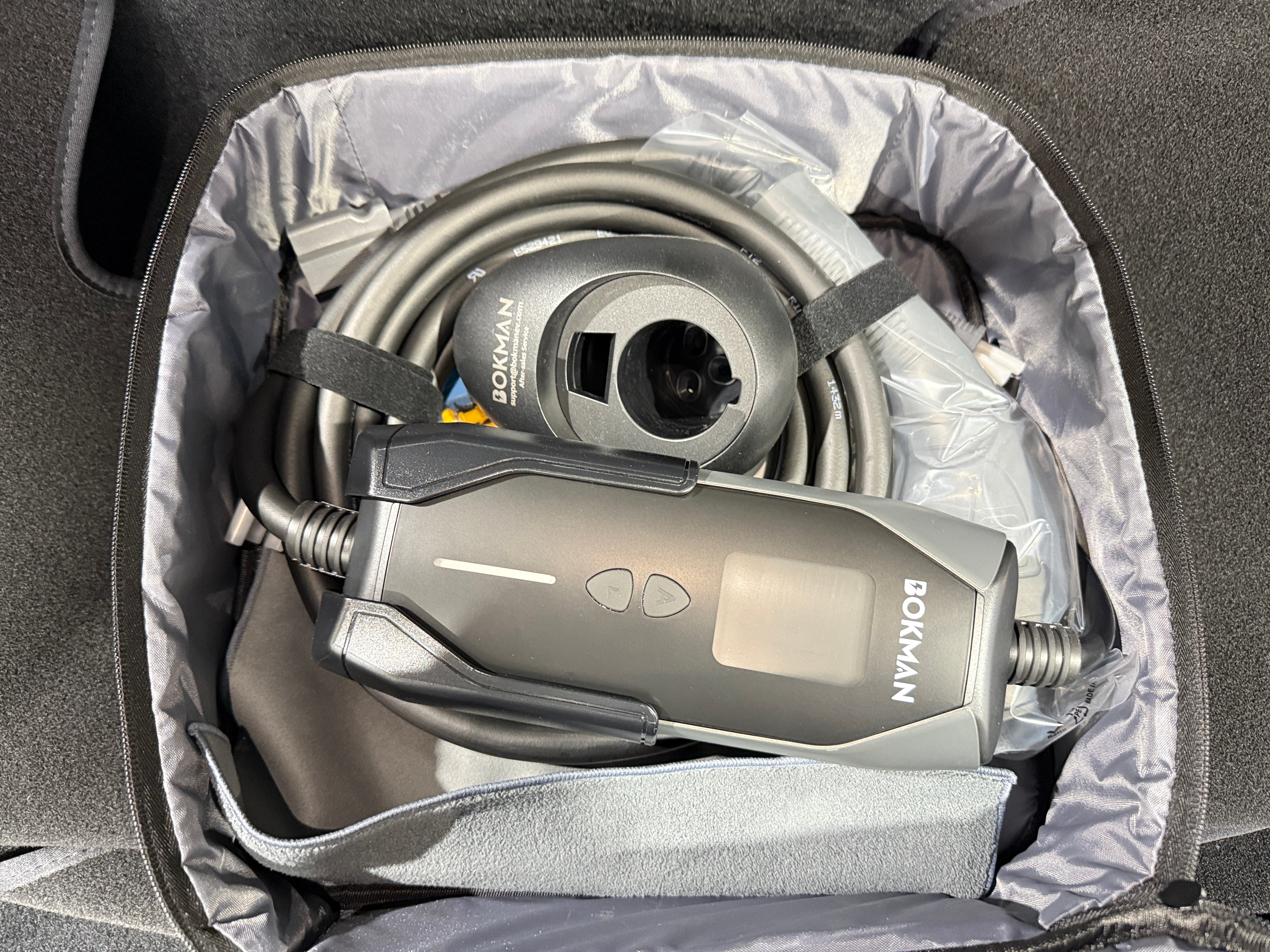 Used 2024 Tesla Model X Plaid with VIN 7SAXCBE62RF441631 for sale in Oak Creek, WI