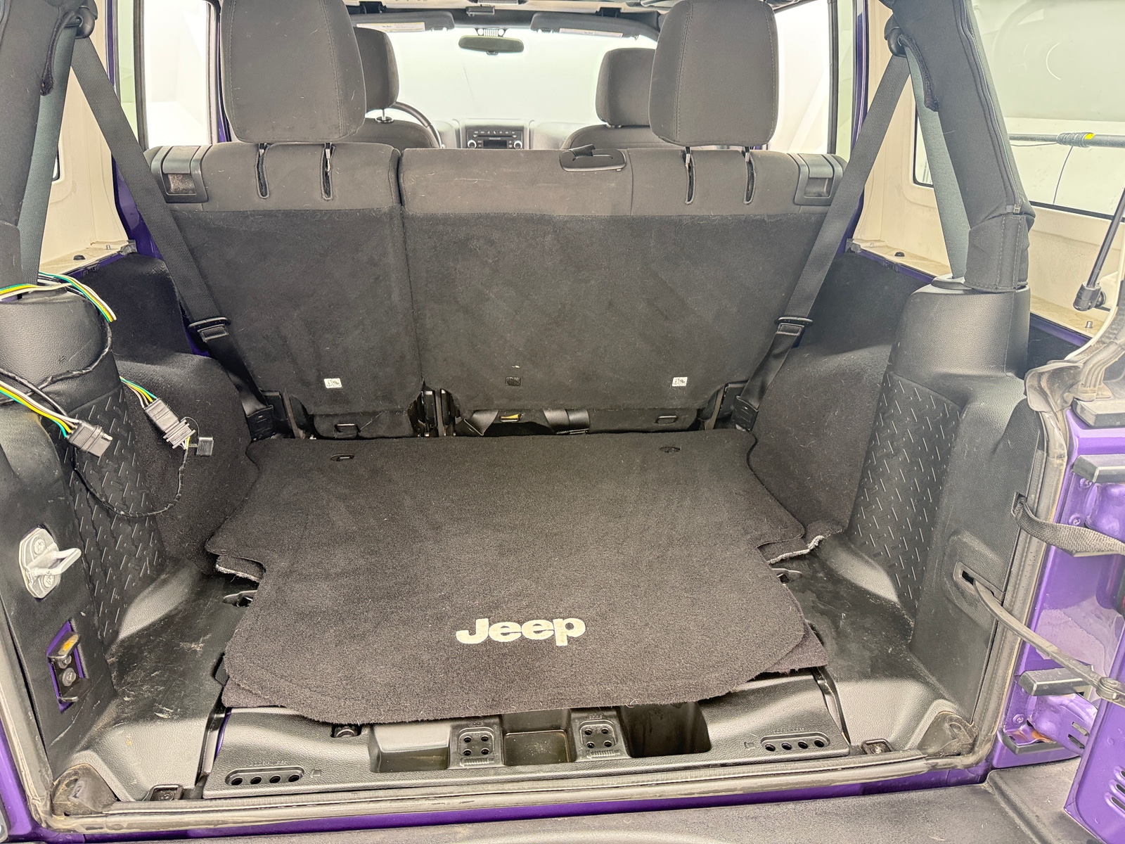 Thumbnail: 2017 Jeep Wrangler - 7