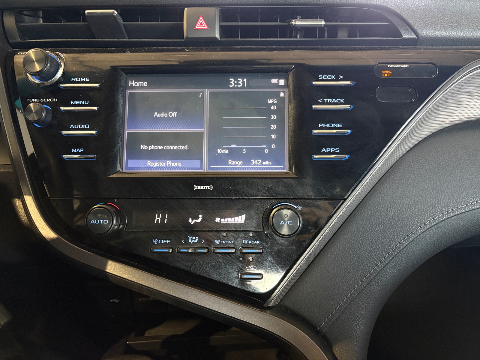 Thumbnail: 2020 Toyota Camry - 4