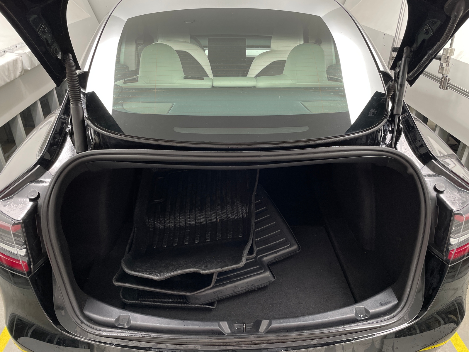 Thumbnail: 2021 Tesla Model 3 - 6