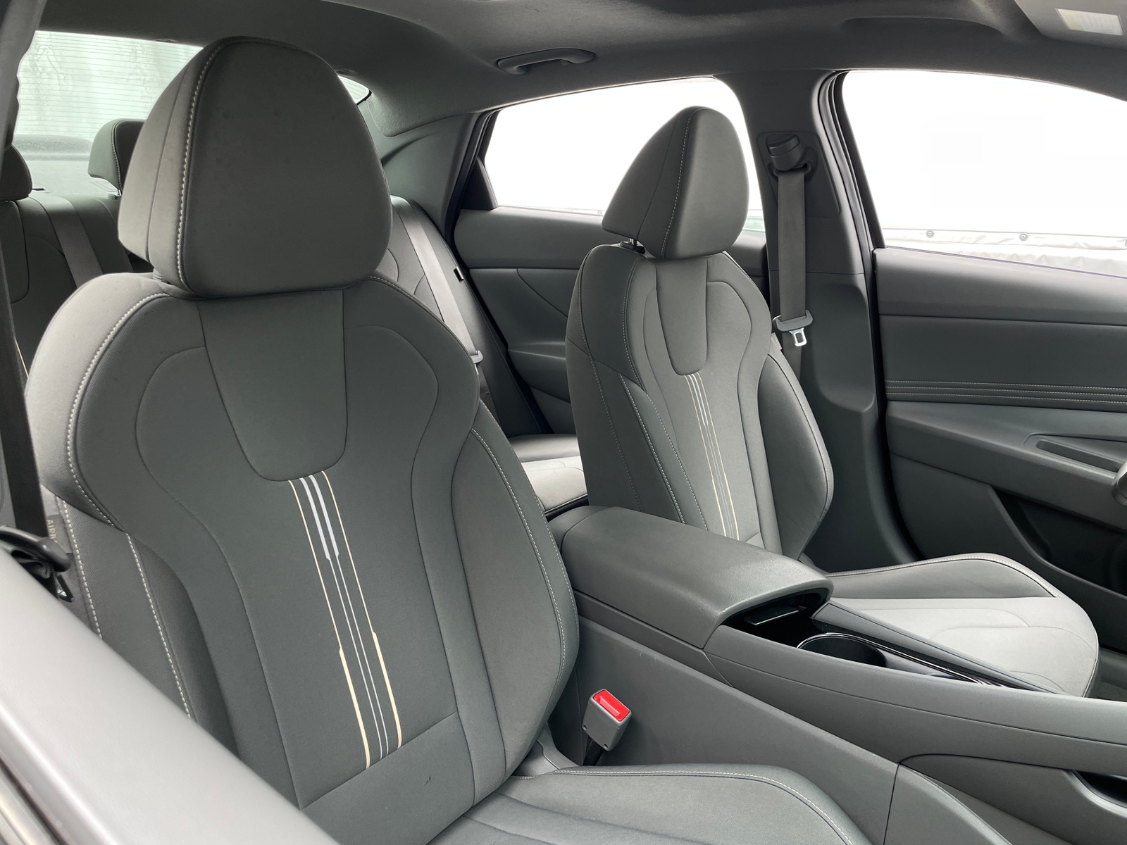 Thumbnail: 2025 Hyundai Elantra - 2