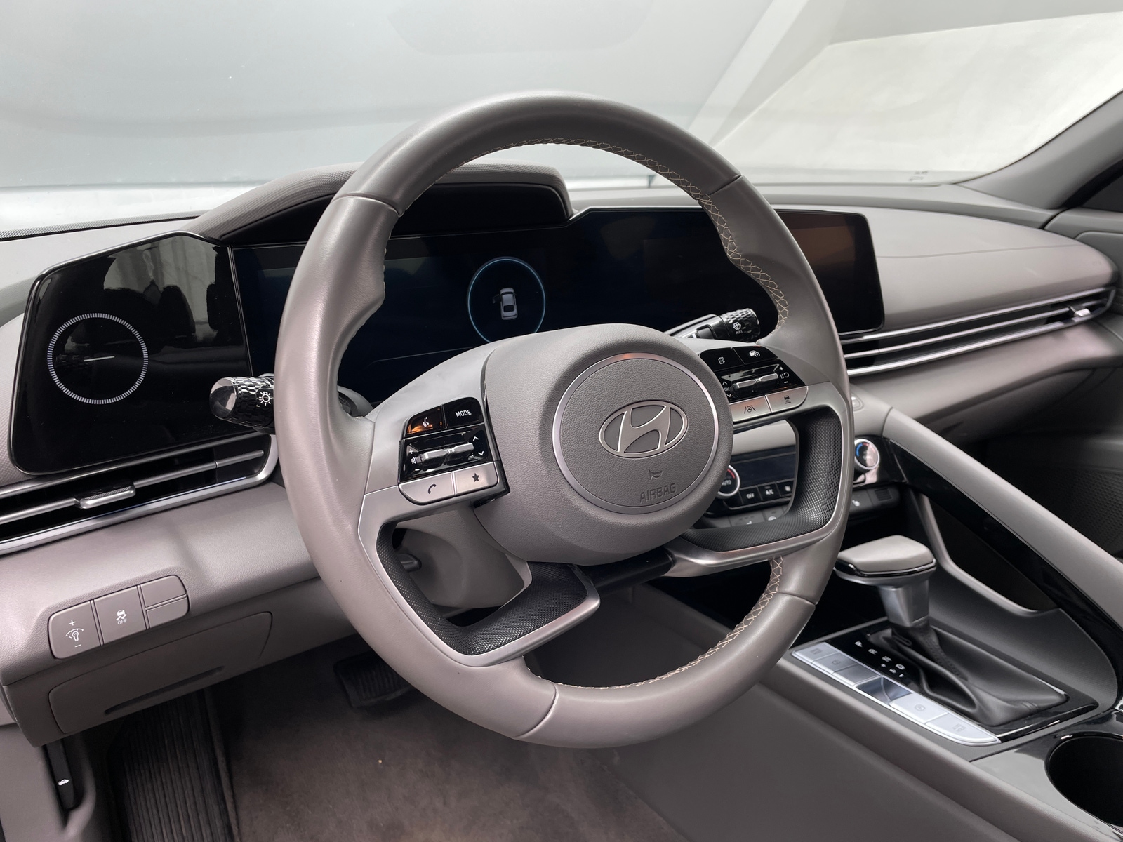 Thumbnail: 2025 Hyundai Elantra - 5