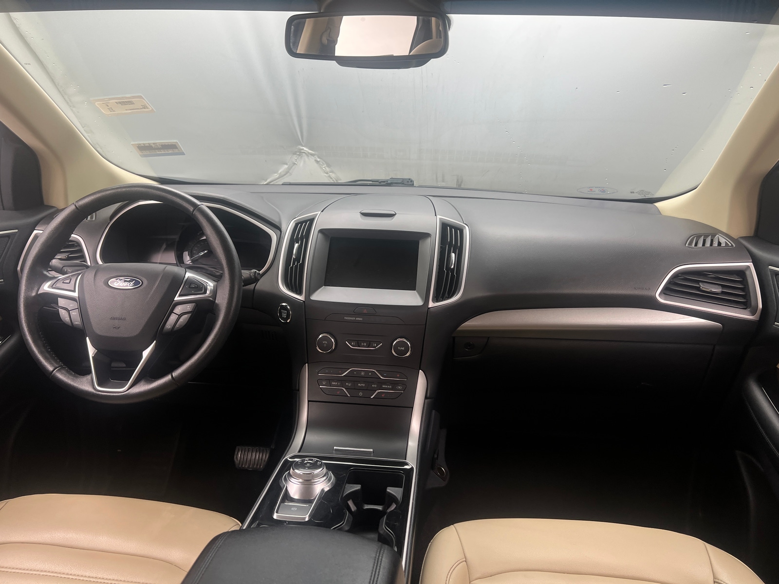 Thumbnail: 2019 Ford Edge - 3